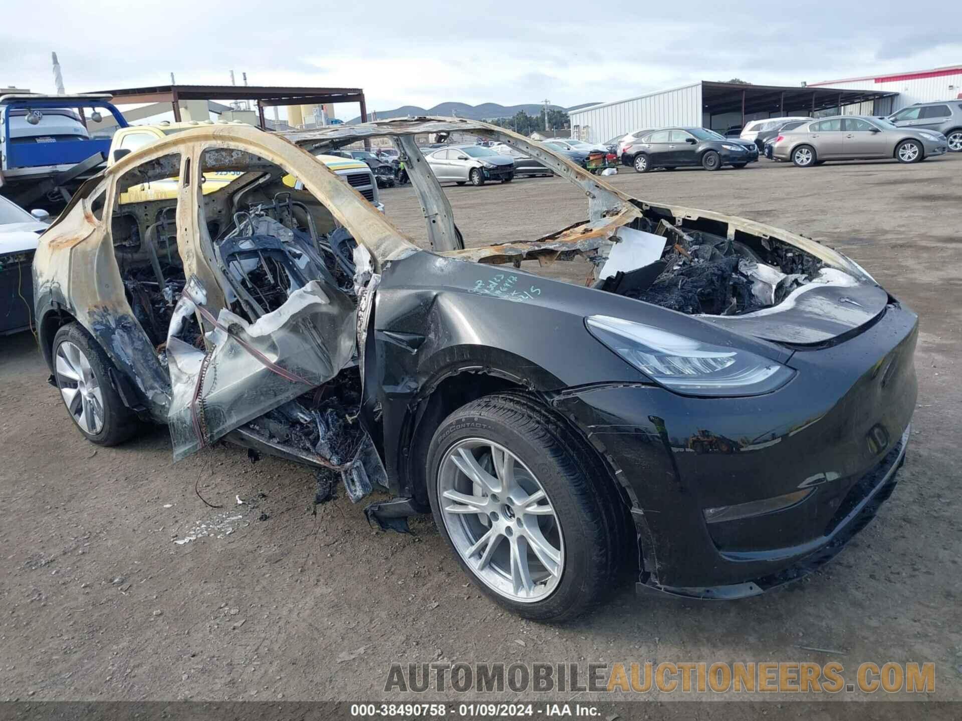 7SAYGDEE8PA136947 TESLA MODEL Y 2023