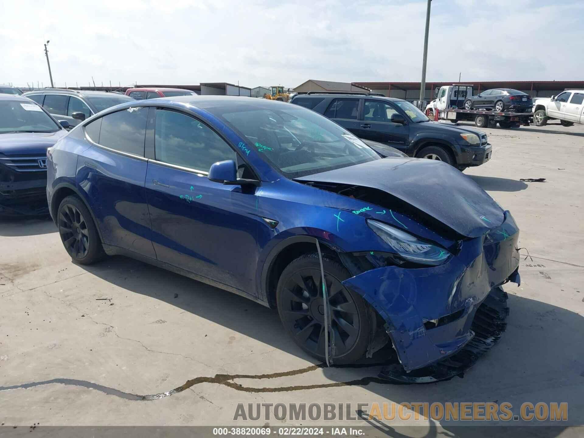 7SAYGDEE8PA158267 TESLA MODEL Y 2023