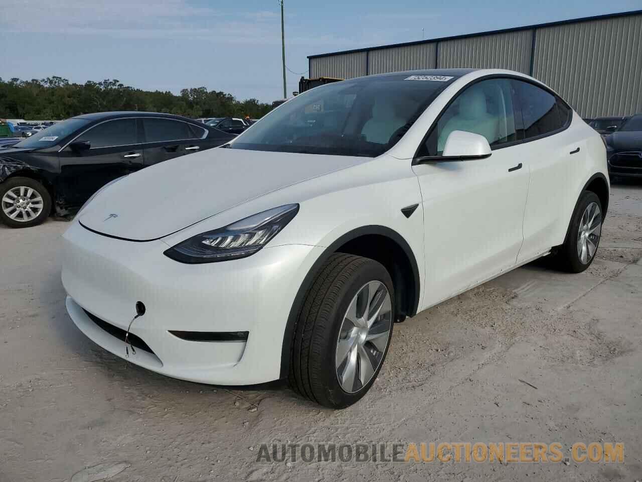 7SAYGDEE8PF613279 TESLA MODEL Y 2023