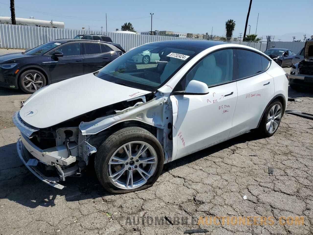 7SAYGDEE8PF616800 TESLA MODEL Y 2023