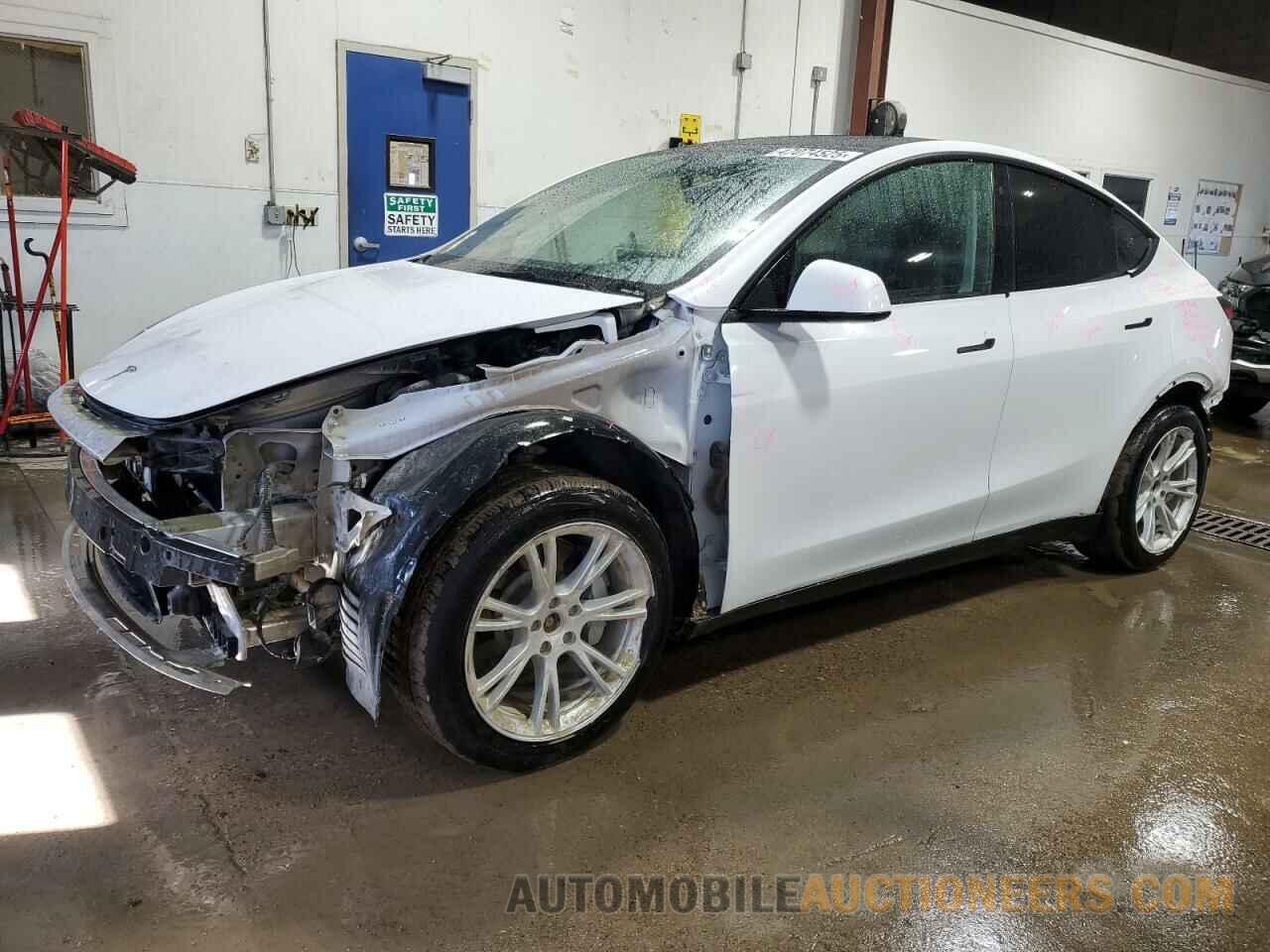 7SAYGDEE8PF690332 TESLA MODEL Y 2023