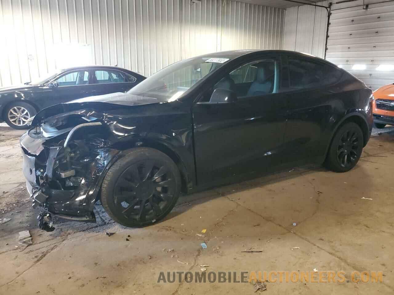 7SAYGDEE8PF698933 TESLA MODEL Y 2023