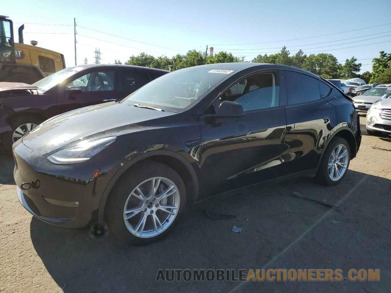 7SAYGDEE8PF707811 TESLA MODEL Y 2023