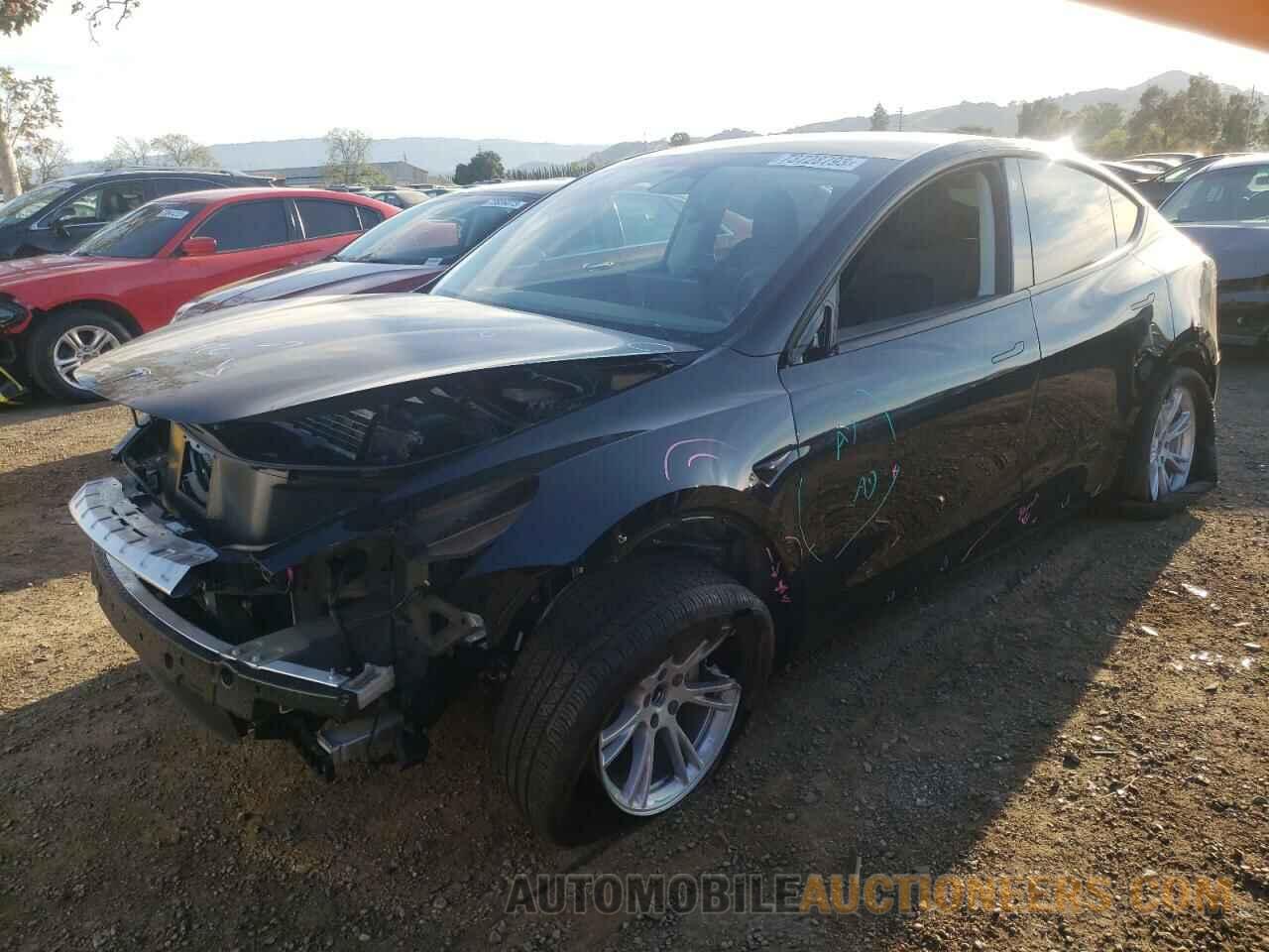 7SAYGDEE8PF713639 TESLA MODEL Y 2023