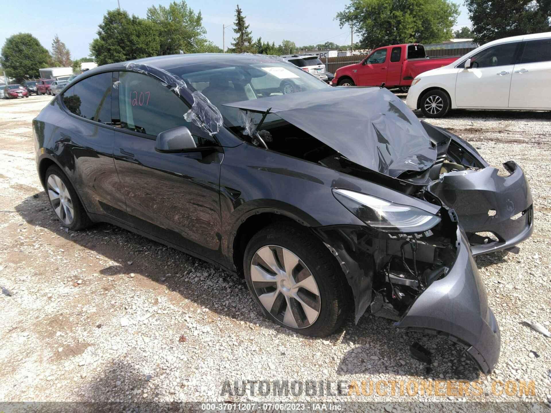 7SAYGDEE8PF805026 TESLA MODEL Y 2023