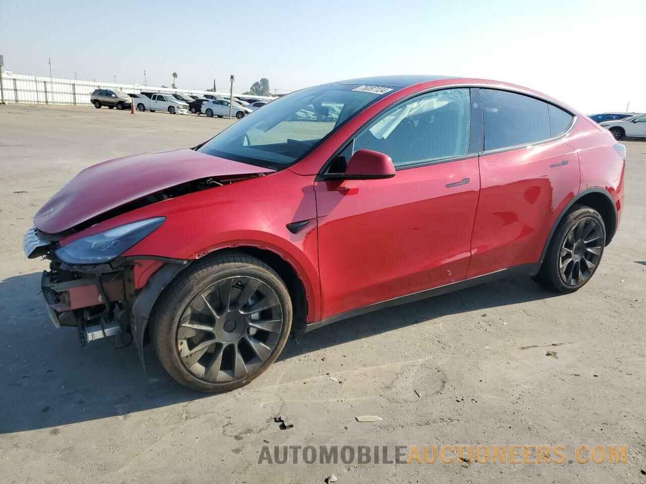 7SAYGDEE8PF813000 TESLA MODEL Y 2023