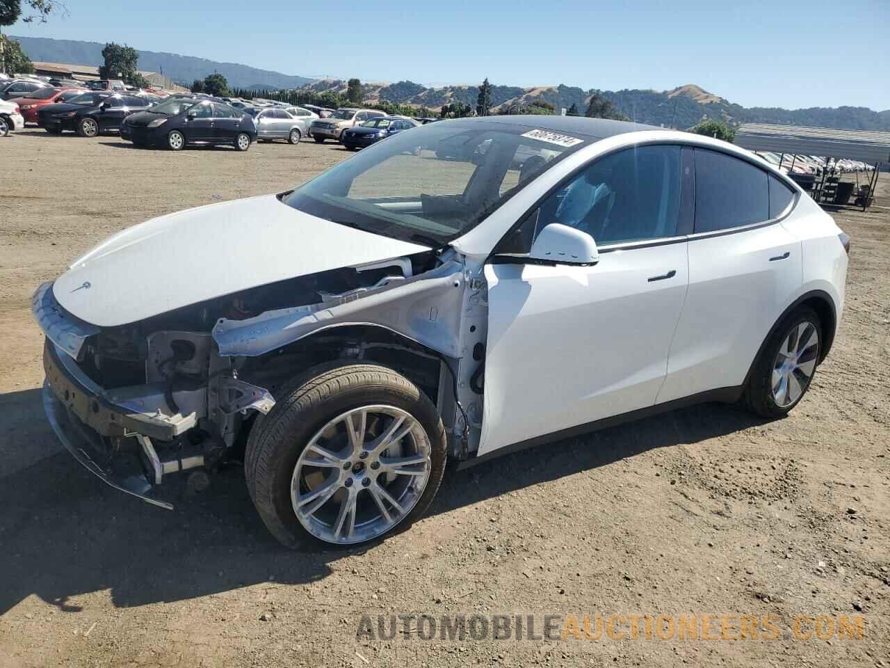 7SAYGDEE8PF823686 TESLA MODEL Y 2023