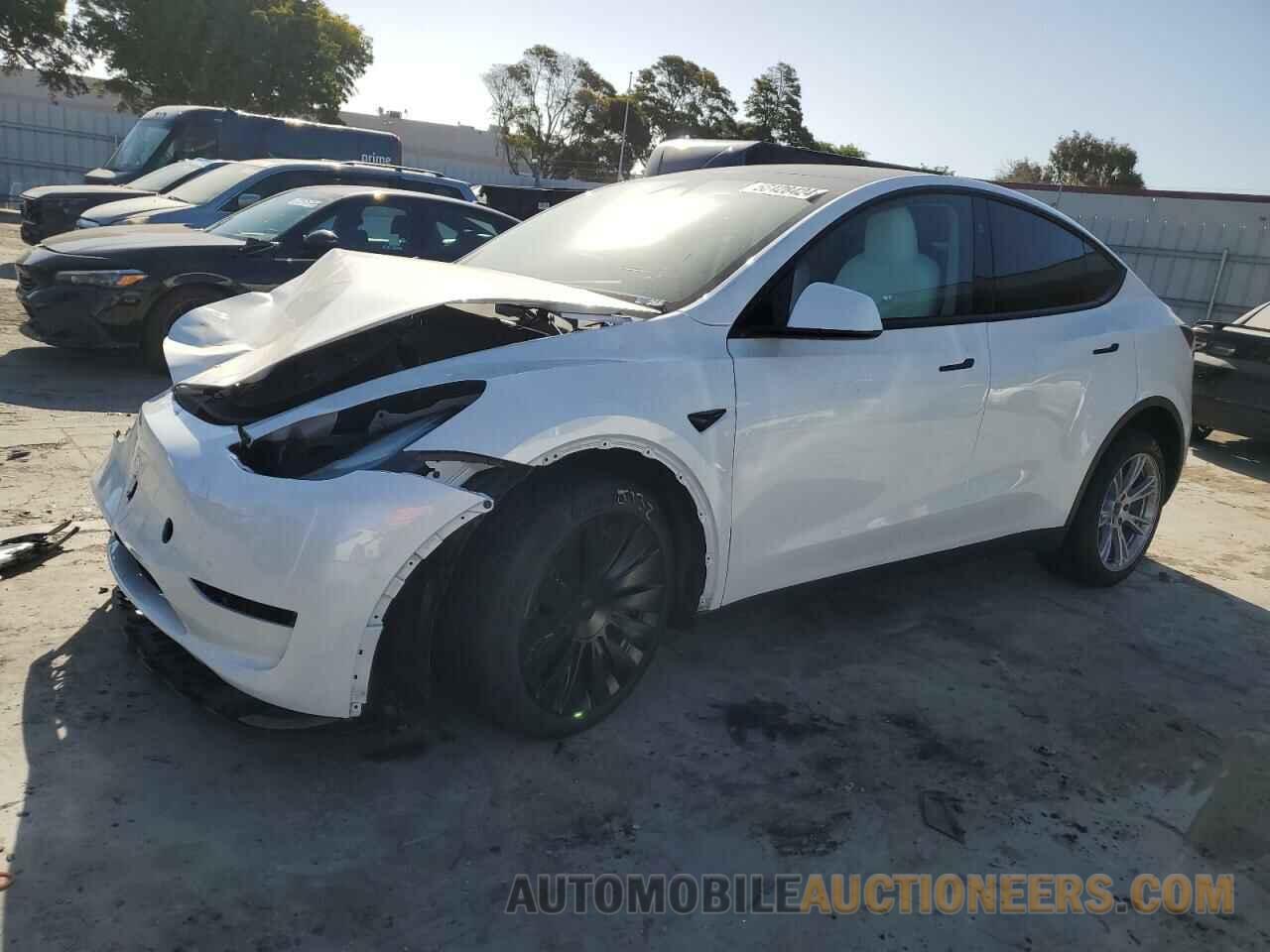 7SAYGDEE8PF869910 TESLA MODEL Y 2023