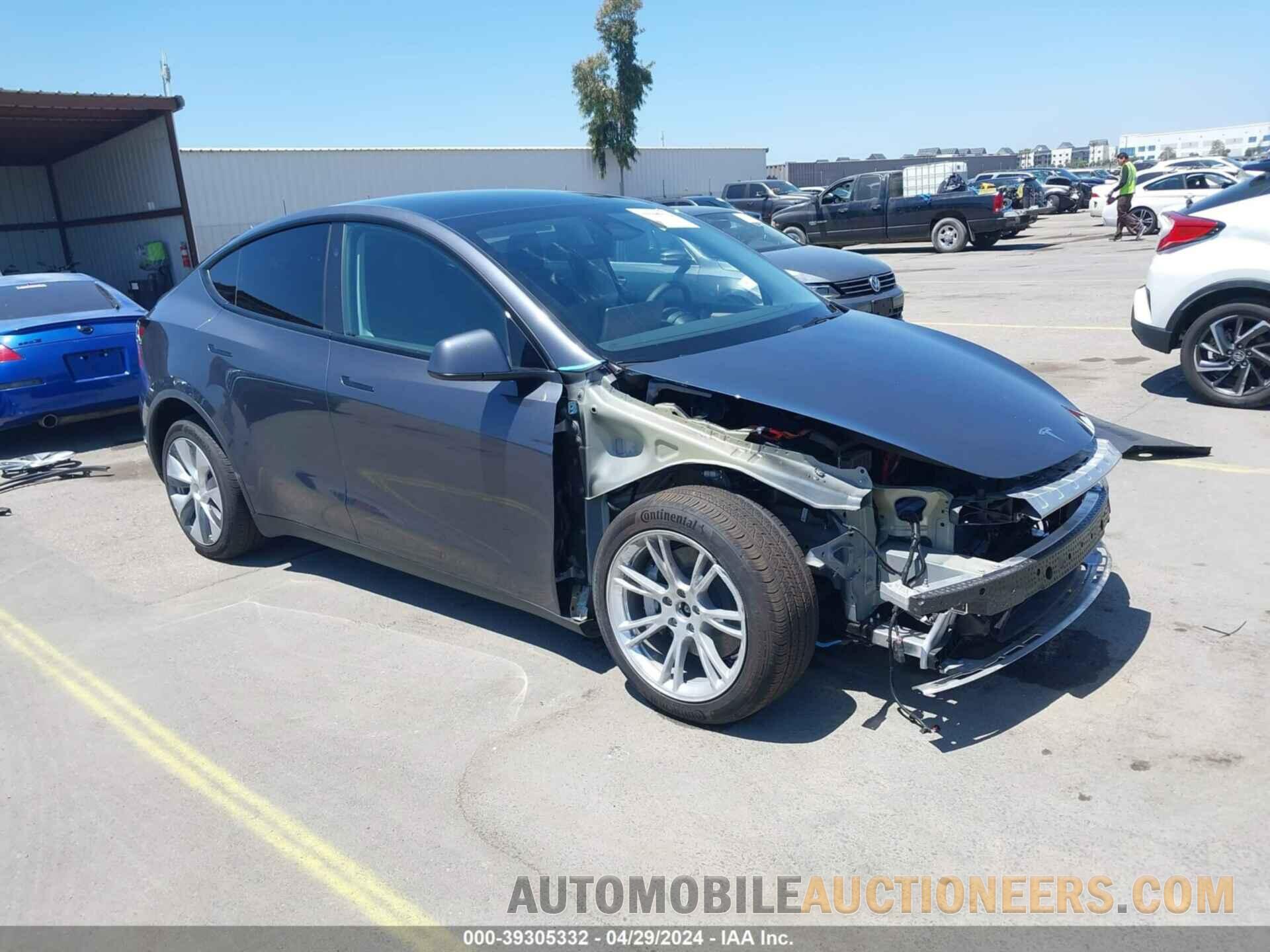 7SAYGDEE8PF913825 TESLA MODEL Y 2023