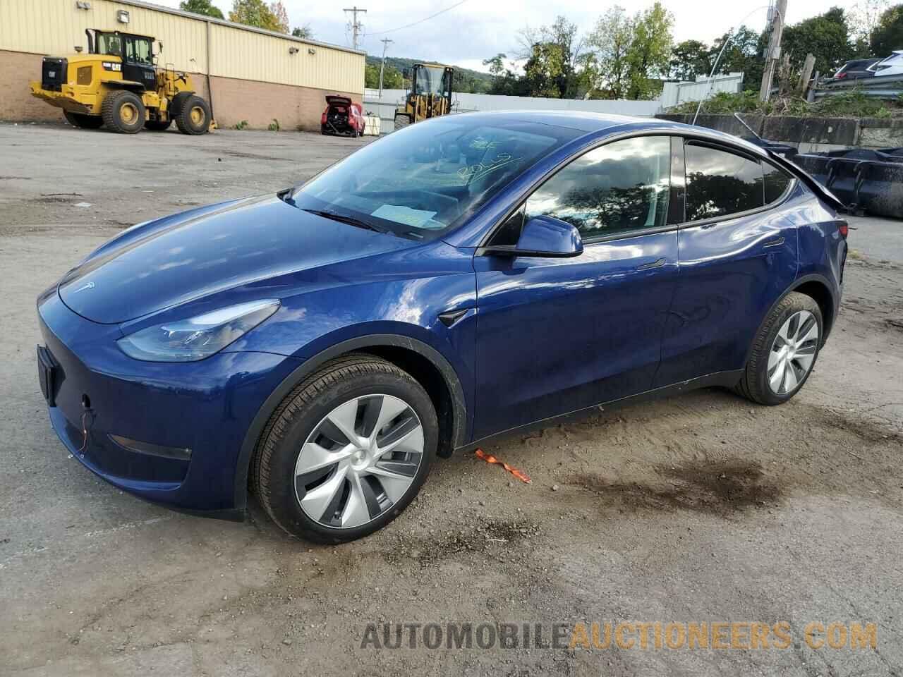 7SAYGDEE8RA223430 TESLA MODEL Y 2024