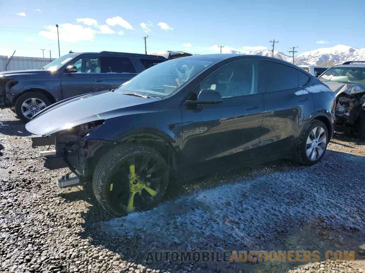 7SAYGDEE8RA234184 TESLA MODEL Y 2024