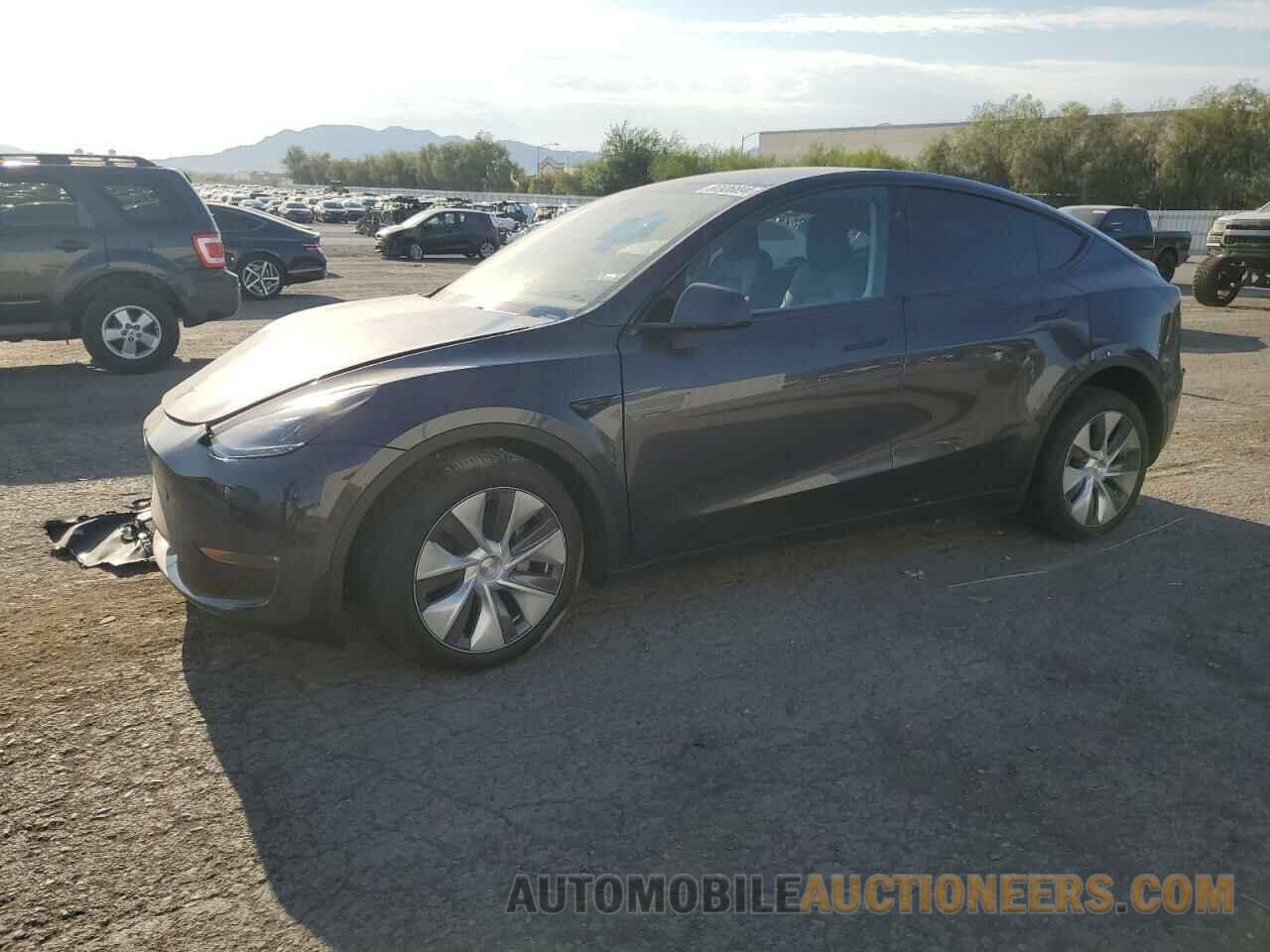 7SAYGDEE8RA238199 TESLA MODEL Y 2024