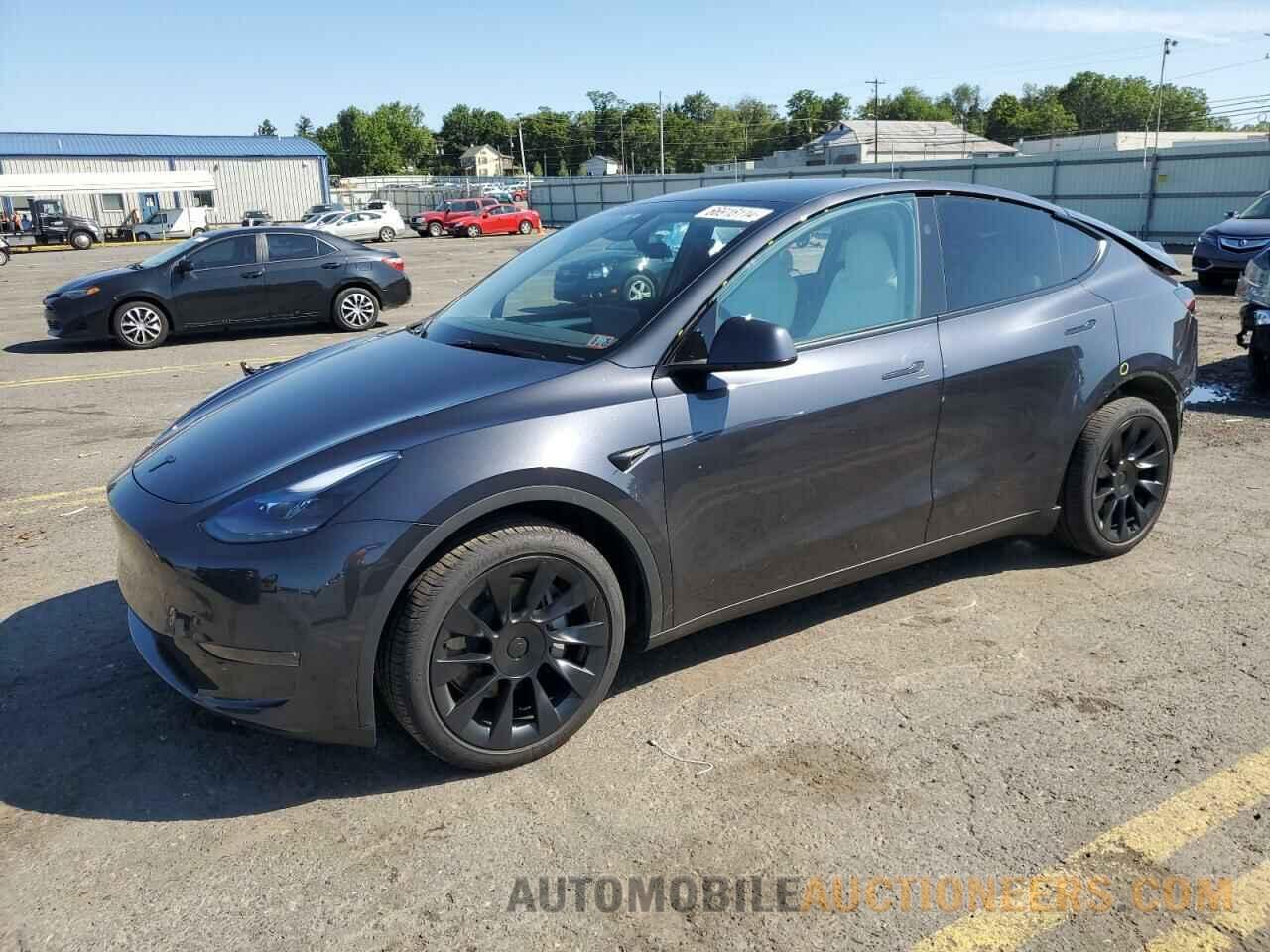 7SAYGDEE8RA250952 TESLA MODEL Y 2024