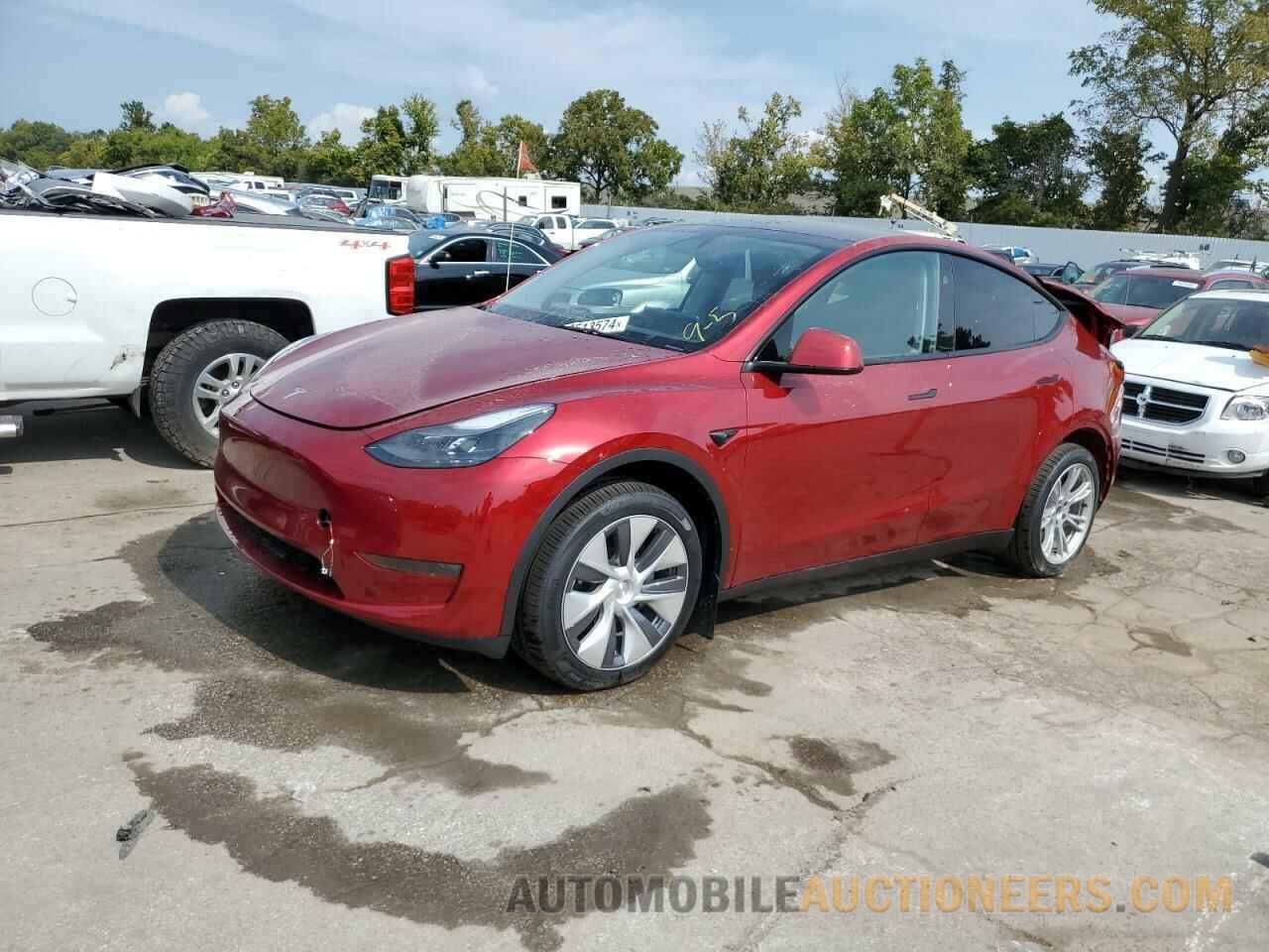 7SAYGDEE8RA254872 TESLA MODEL Y 2024