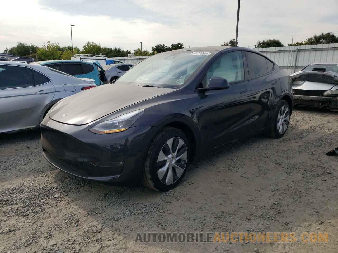 7SAYGDEE8RF080062 TESLA MODEL Y 2024