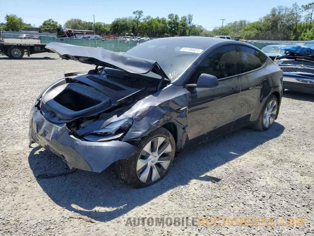 7SAYGDEE8RF995588 TESLA MODEL Y 2024