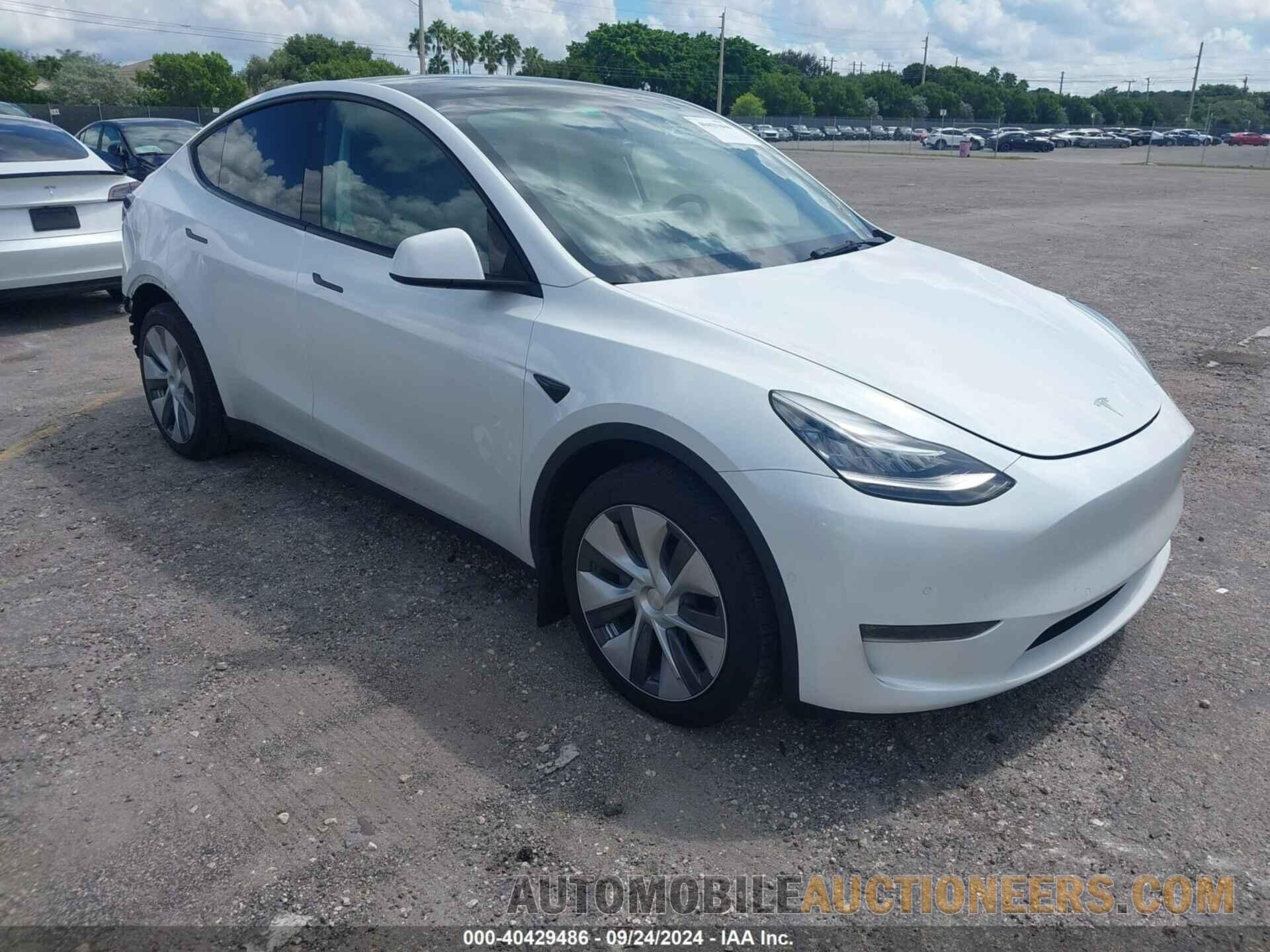 7SAYGDEE9NA011890 TESLA MODEL Y 2022