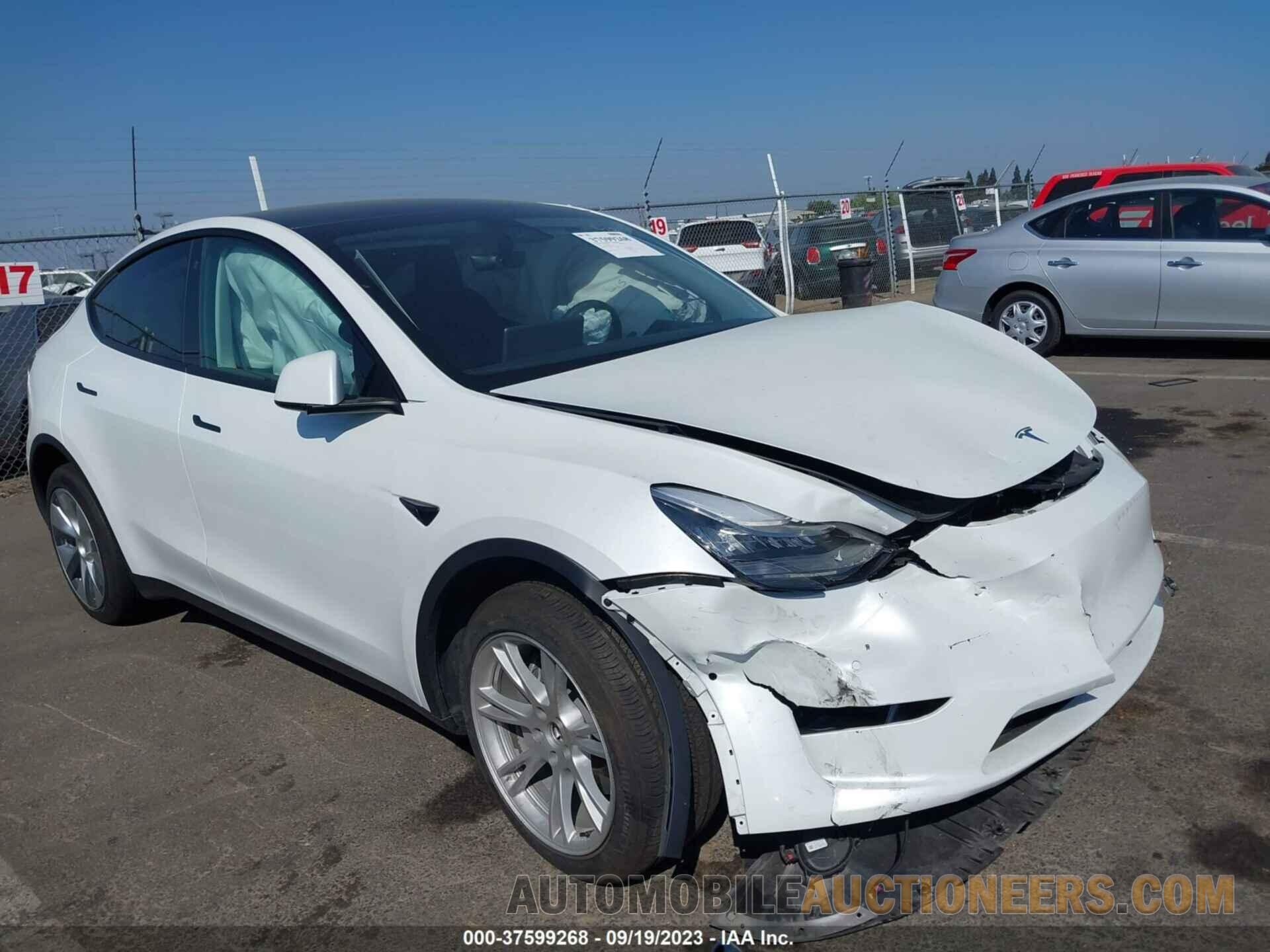 7SAYGDEE9NF353990 TESLA MODEL Y 2022