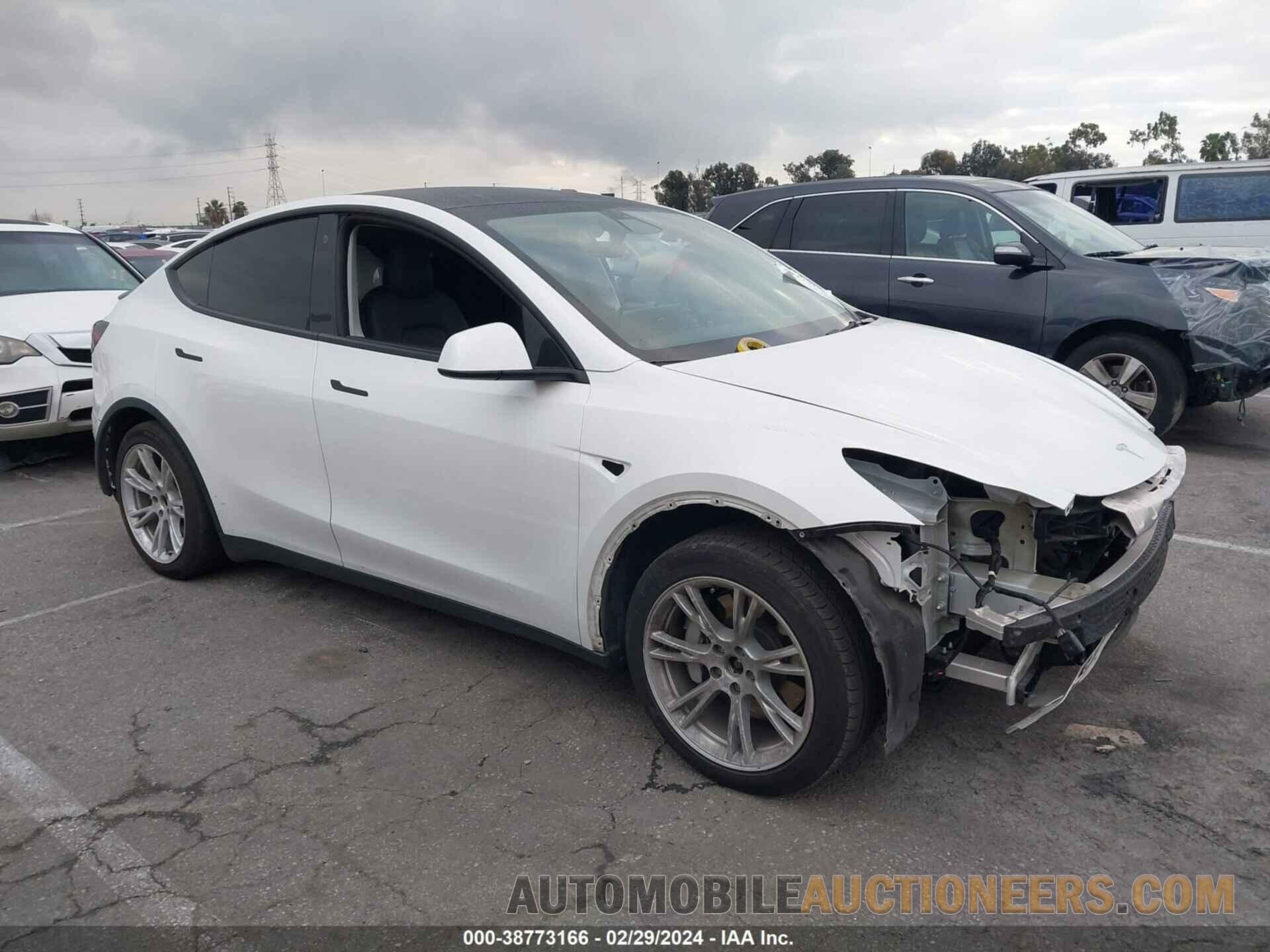 7SAYGDEE9NF369607 TESLA MODEL Y 2022