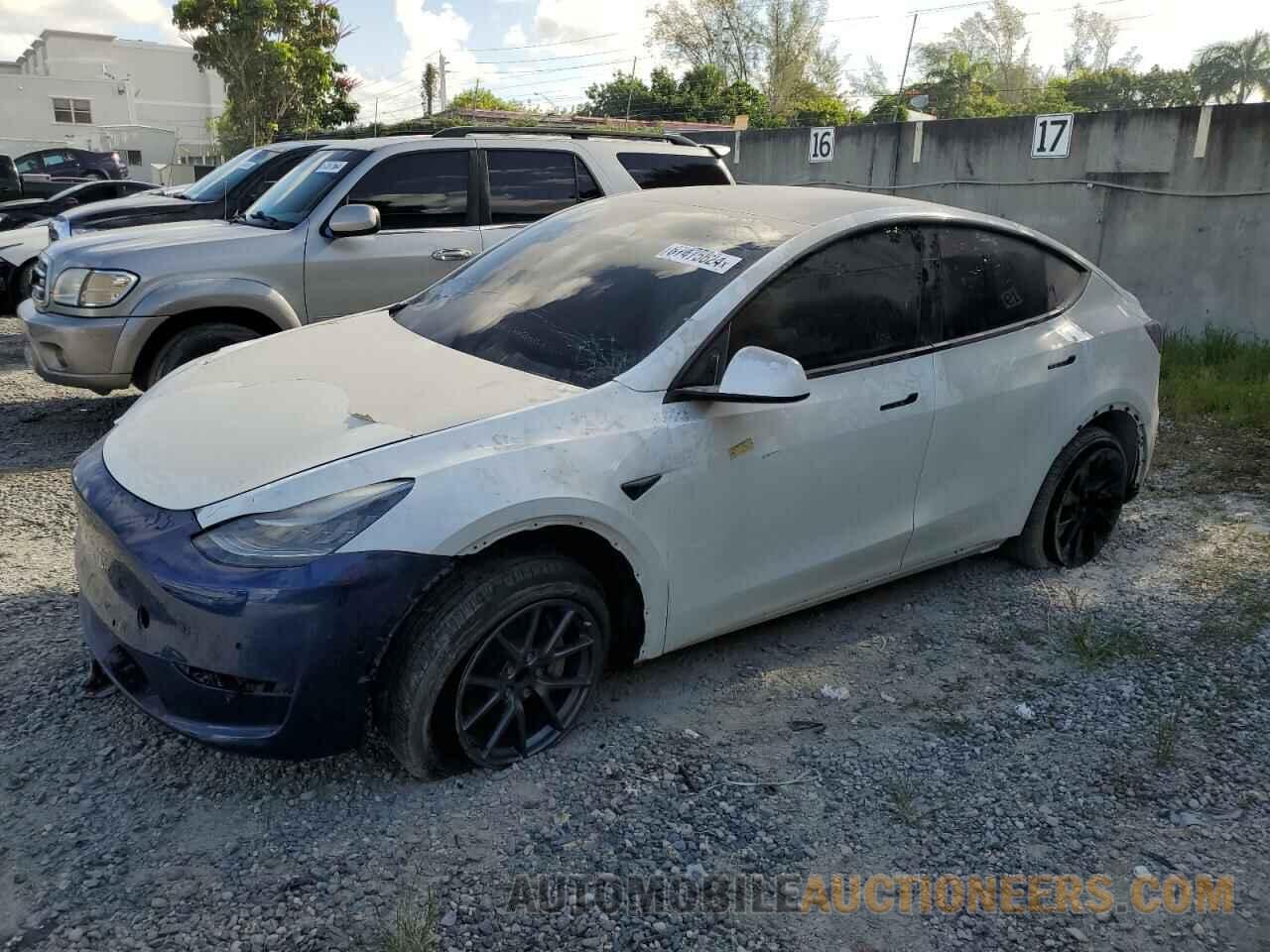 7SAYGDEE9NF419647 TESLA MODEL Y 2022