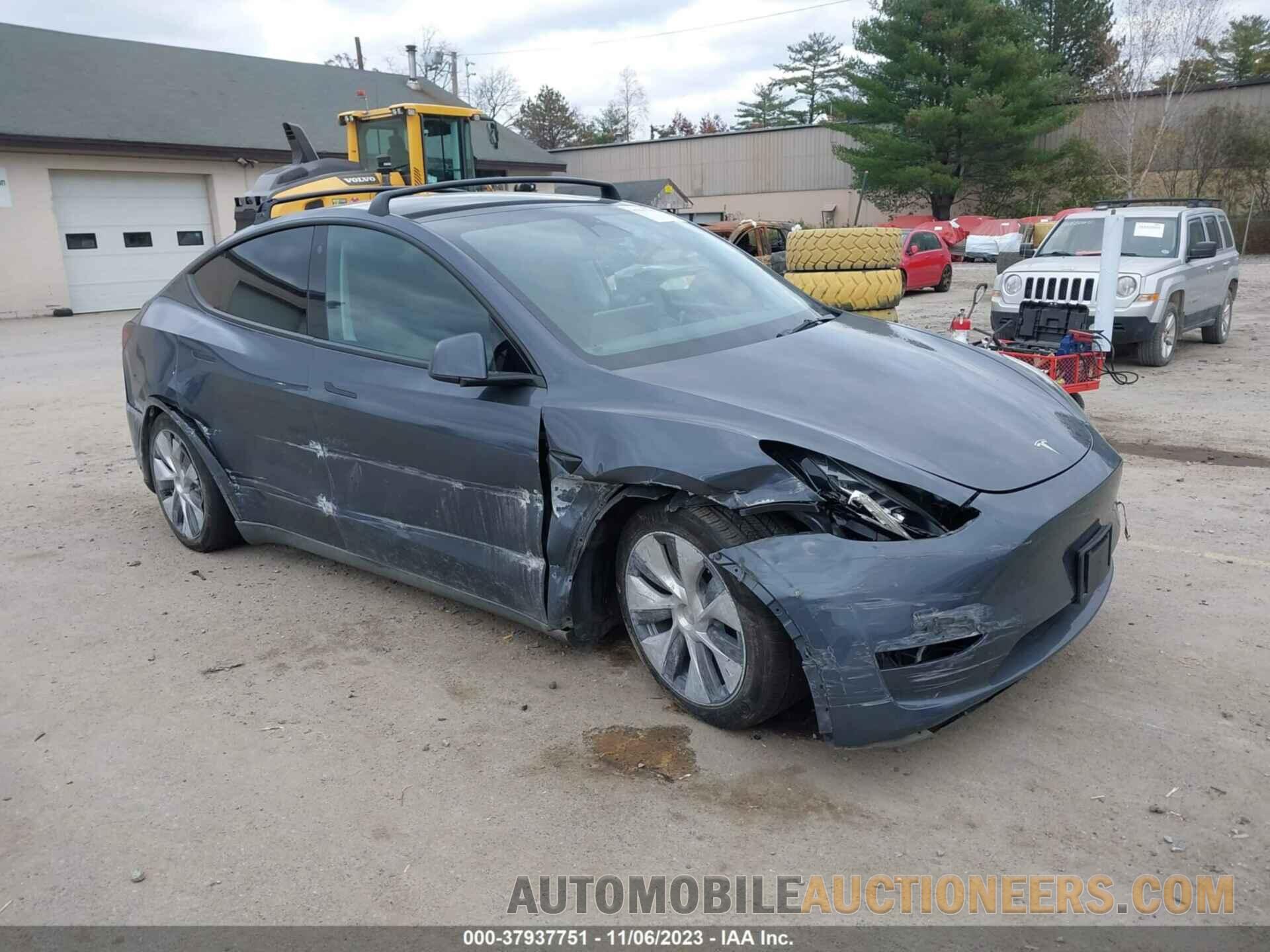 7SAYGDEE9PA056119 TESLA MODEL Y 2023