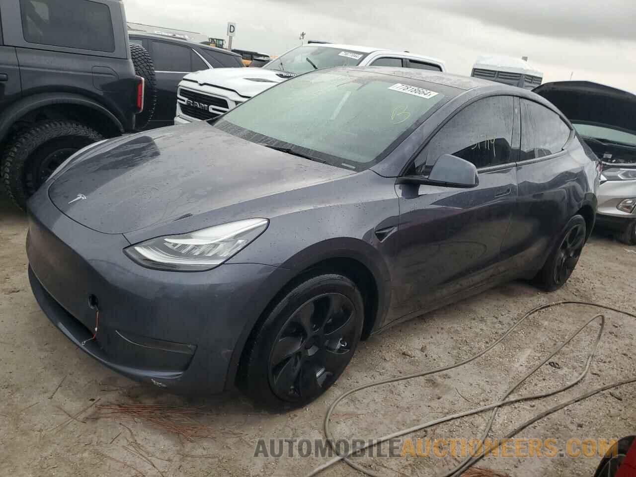 7SAYGDEE9PA058582 TESLA MODEL Y 2023