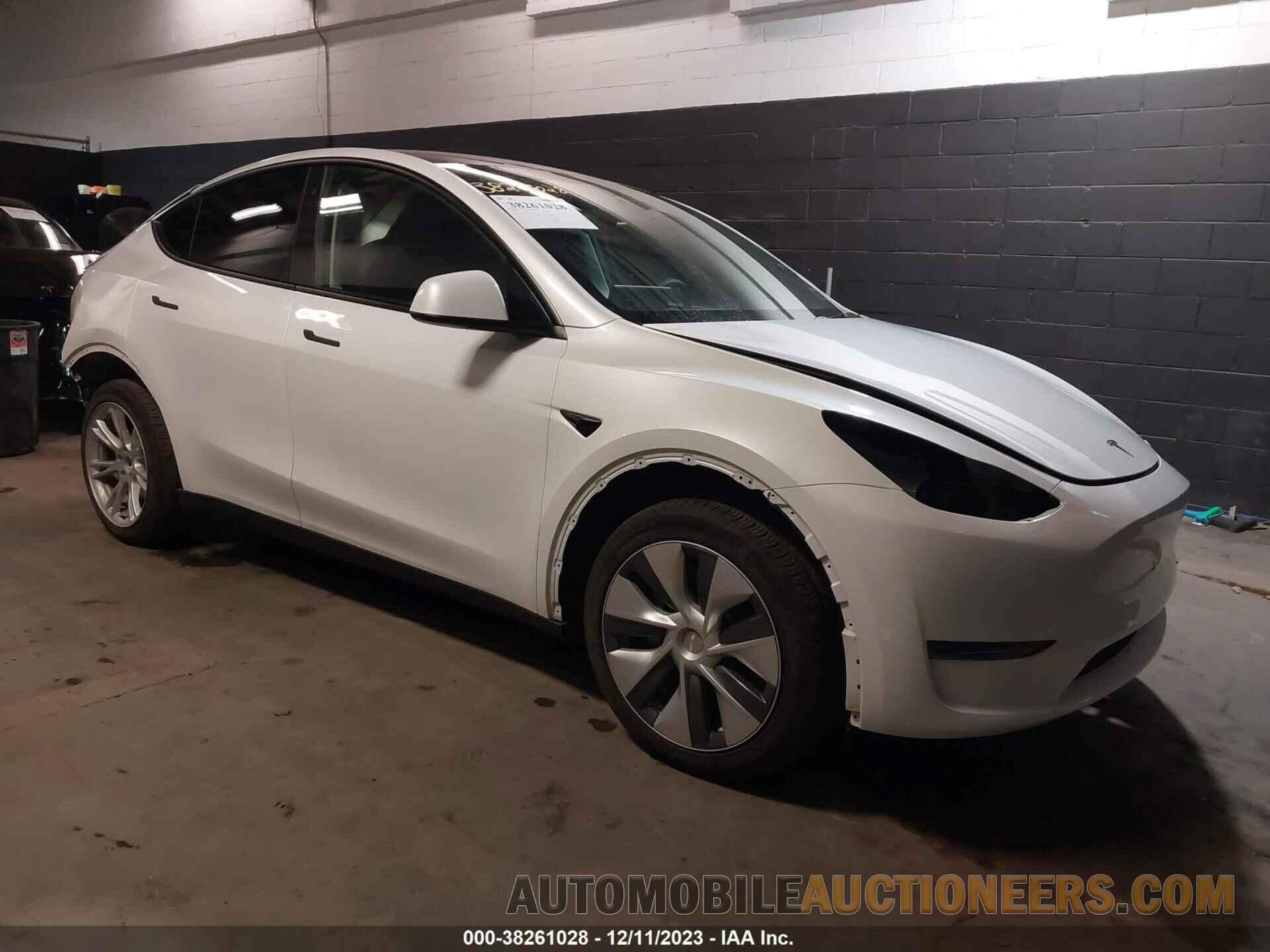 7SAYGDEE9PA117646 TESLA MODEL Y 2023