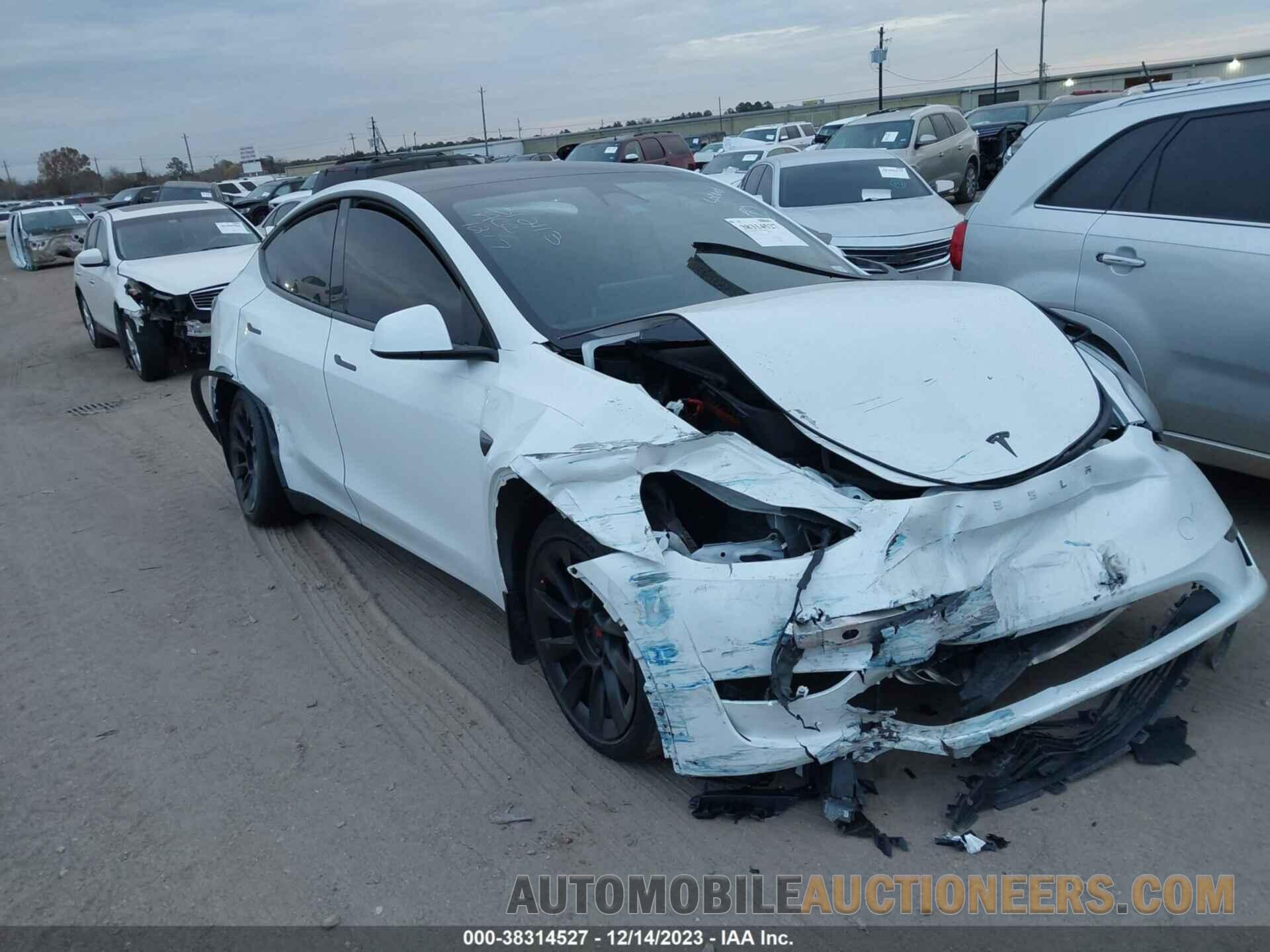 7SAYGDEE9PA129683 TESLA MODEL Y 2023