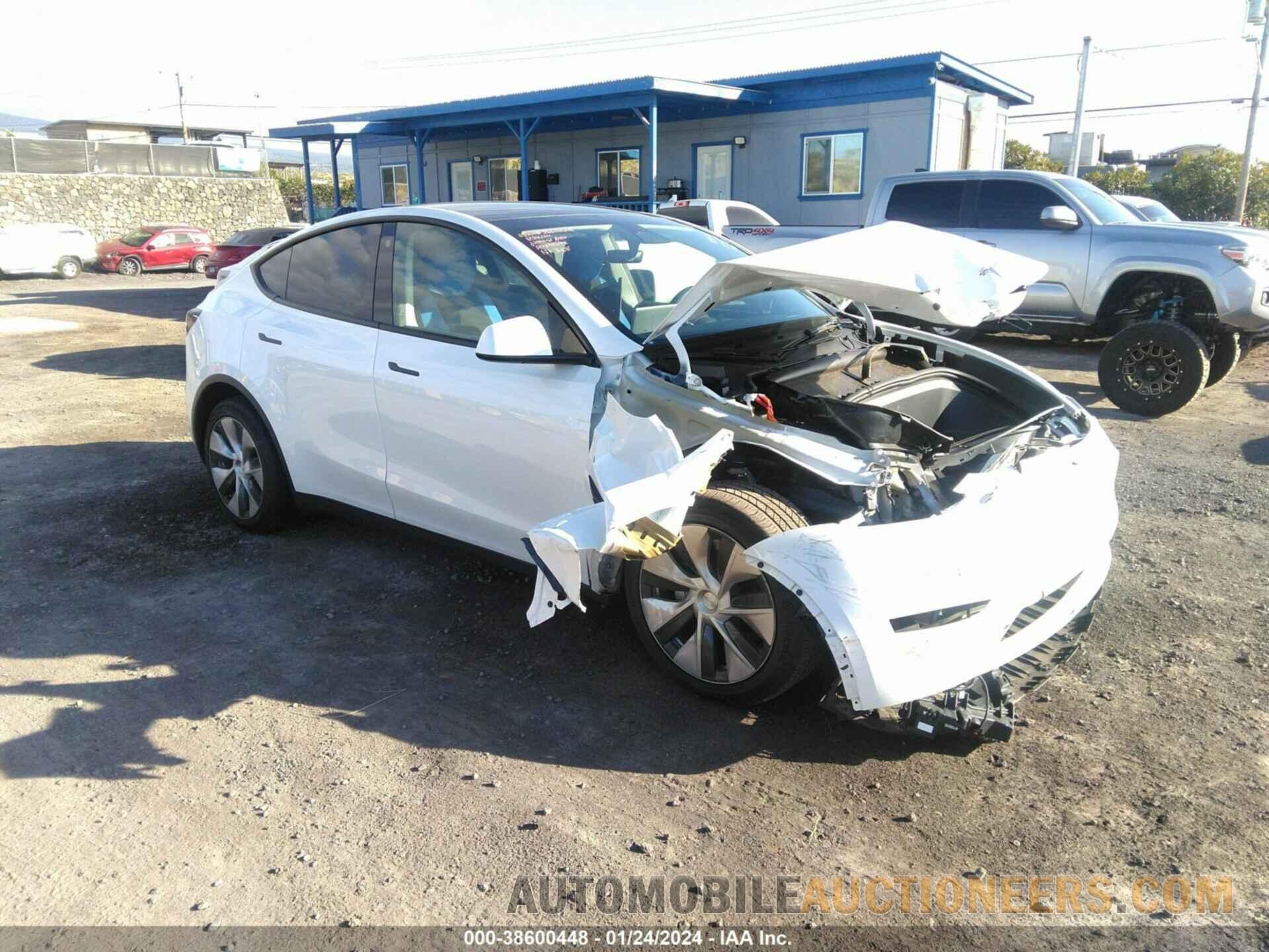 7SAYGDEE9PF682949 TESLA MODEL Y 2023