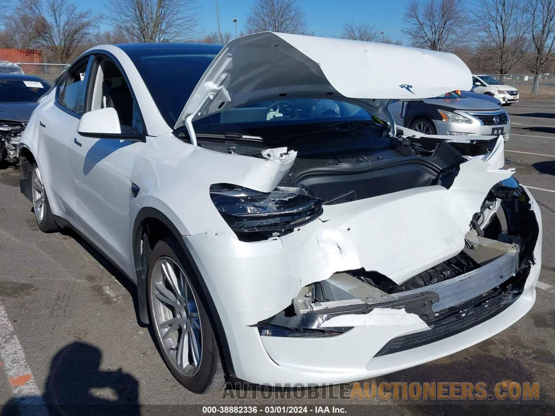 7SAYGDEE9PF688041 TESLA MODEL Y 2023