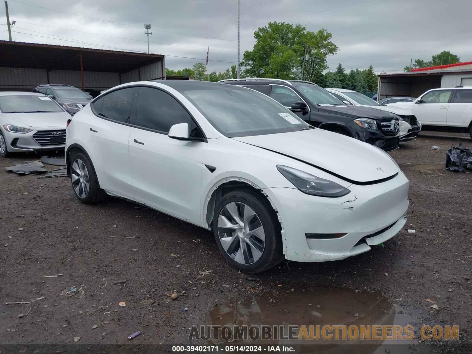 7SAYGDEE9PF759495 TESLA MODEL Y 2023