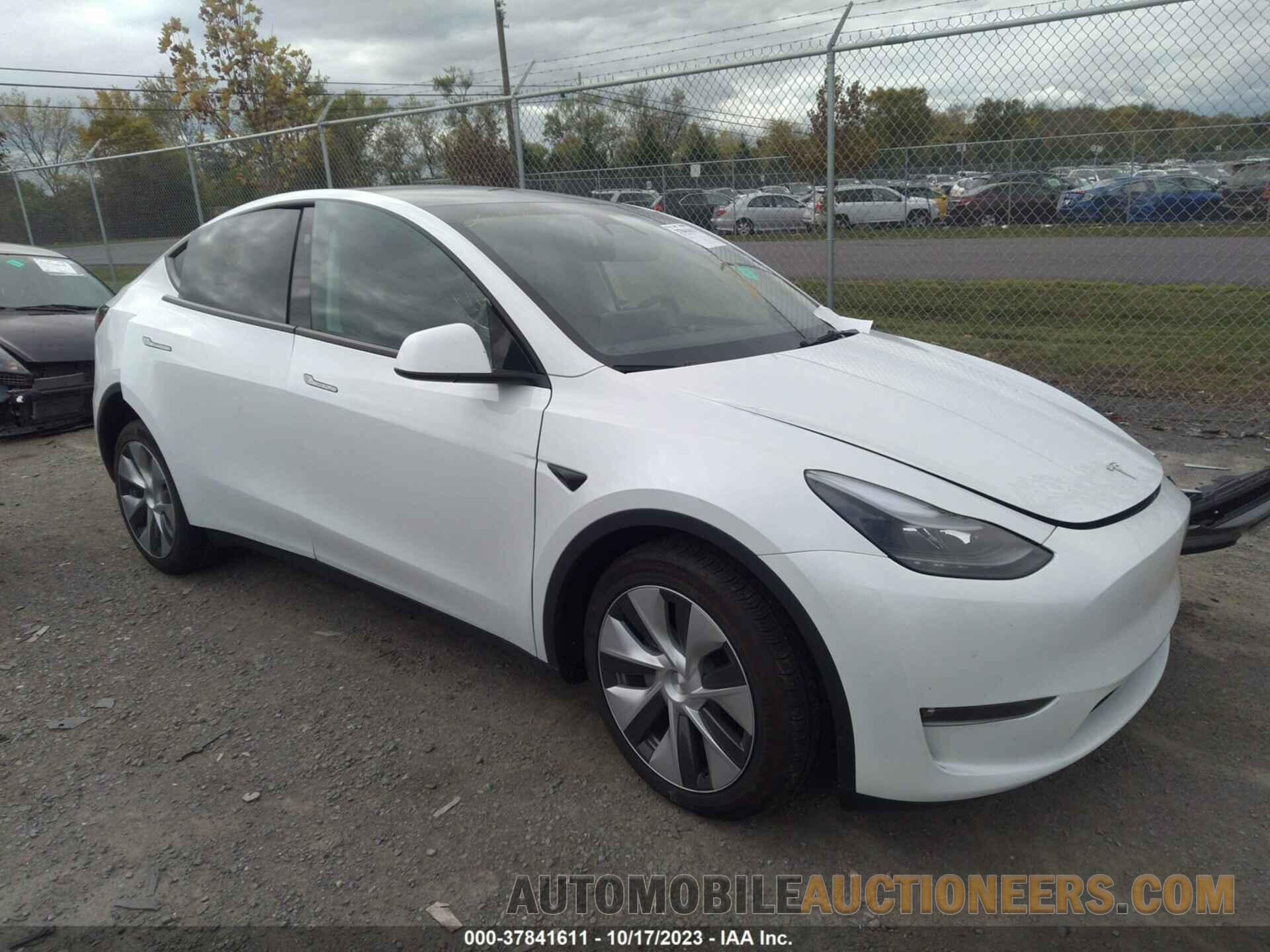 7SAYGDEE9PF797518 TESLA MODEL Y 2023