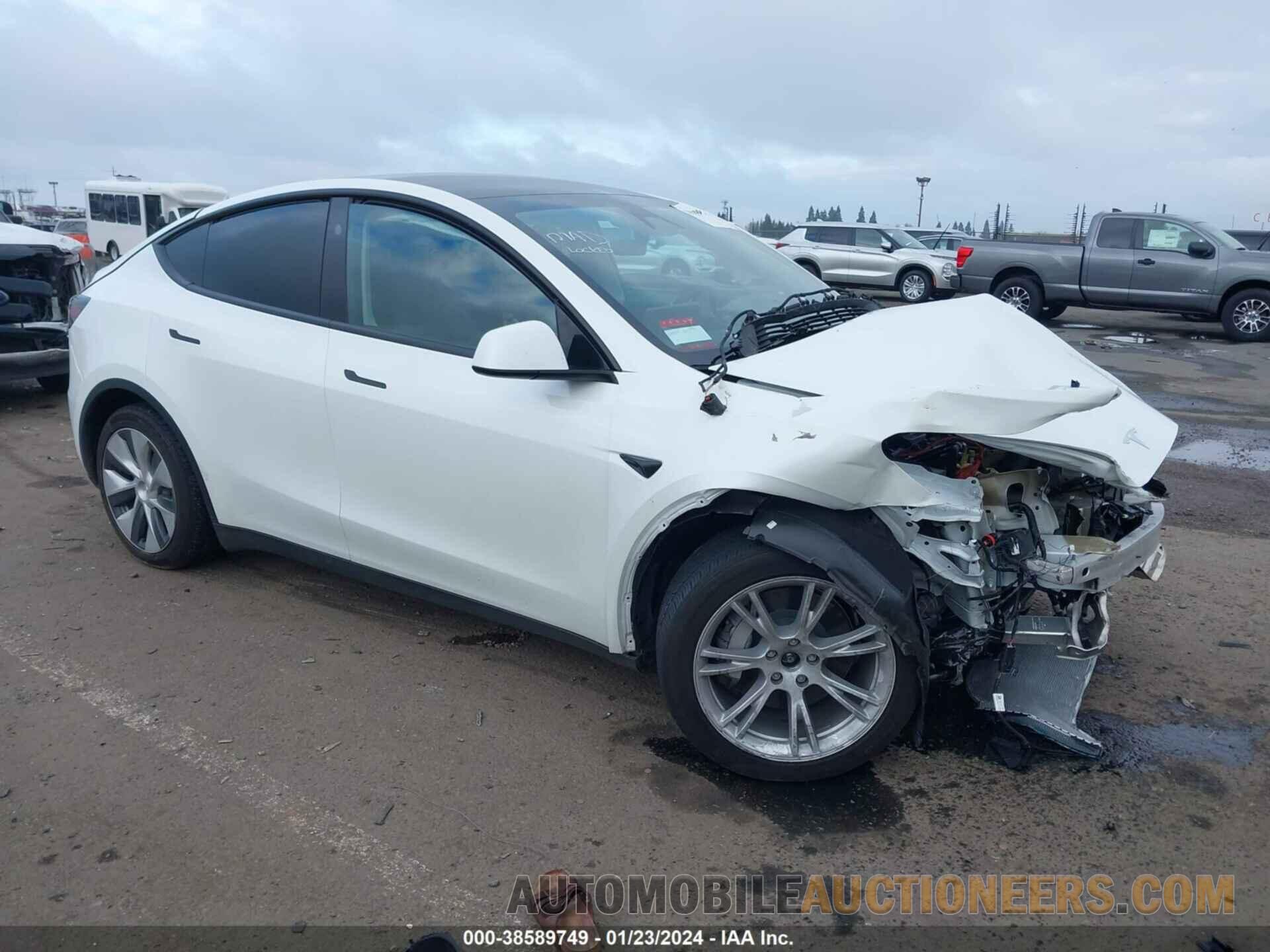 7SAYGDEE9PF813085 TESLA MODEL Y 2023