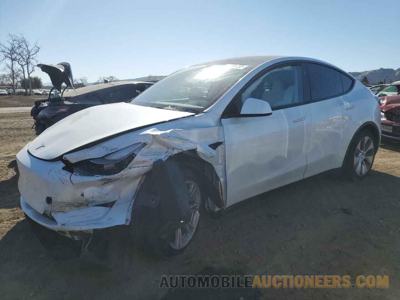 7SAYGDEE9PF814656 TESLA MODEL Y 2023