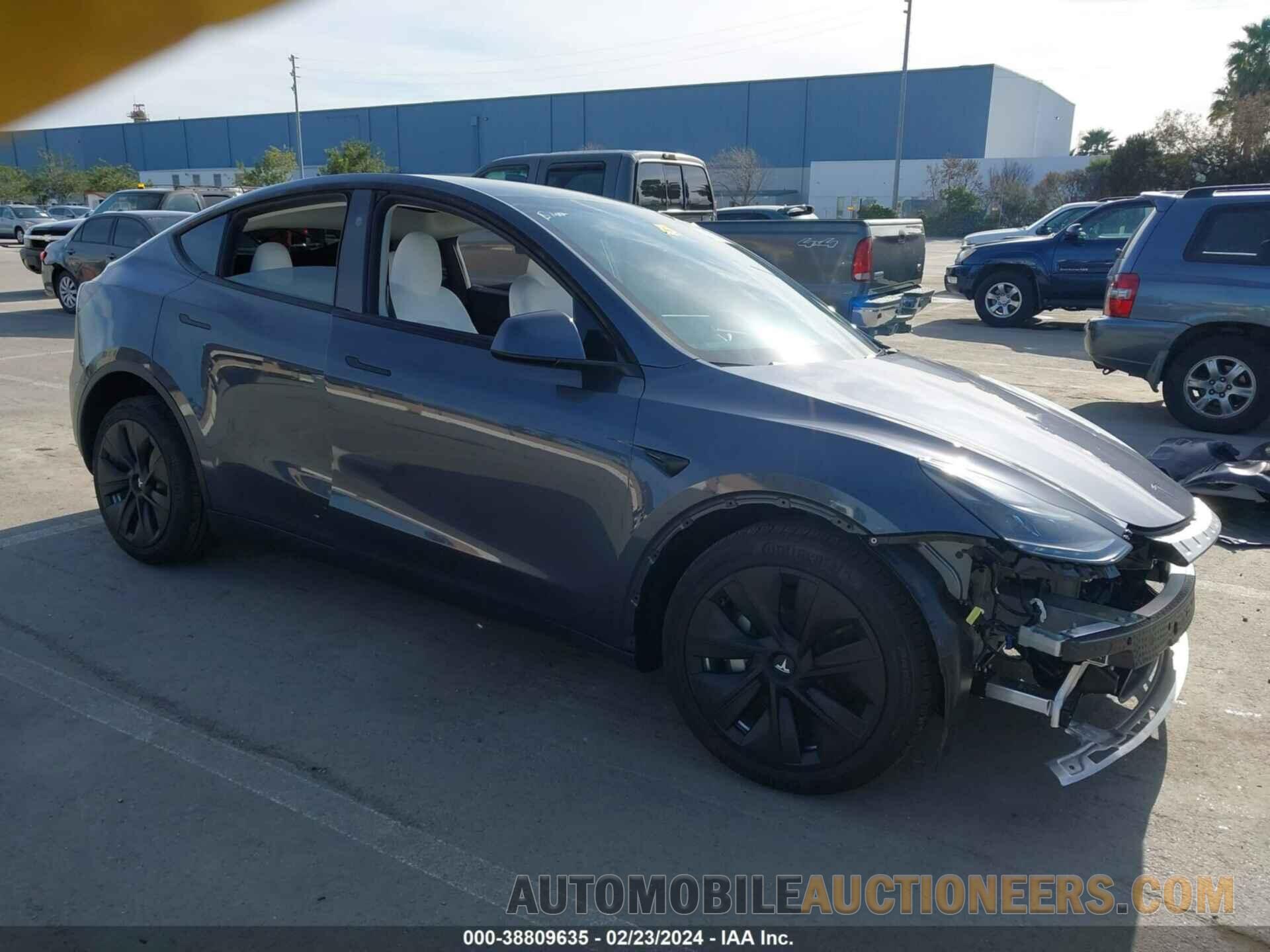 7SAYGDEE9PF816438 TESLA MODEL Y 2023