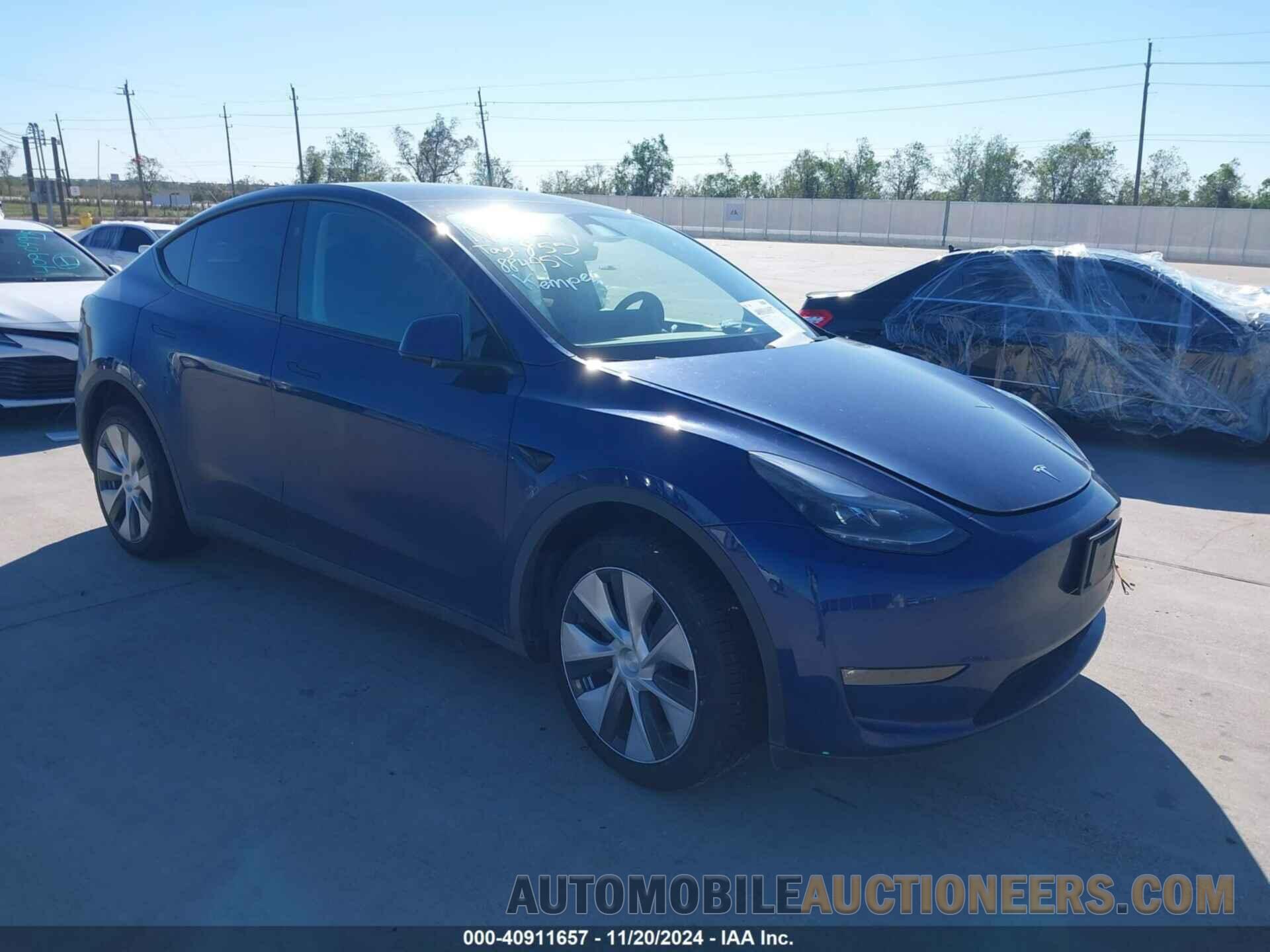 7SAYGDEE9PF884951 TESLA MODEL Y 2023