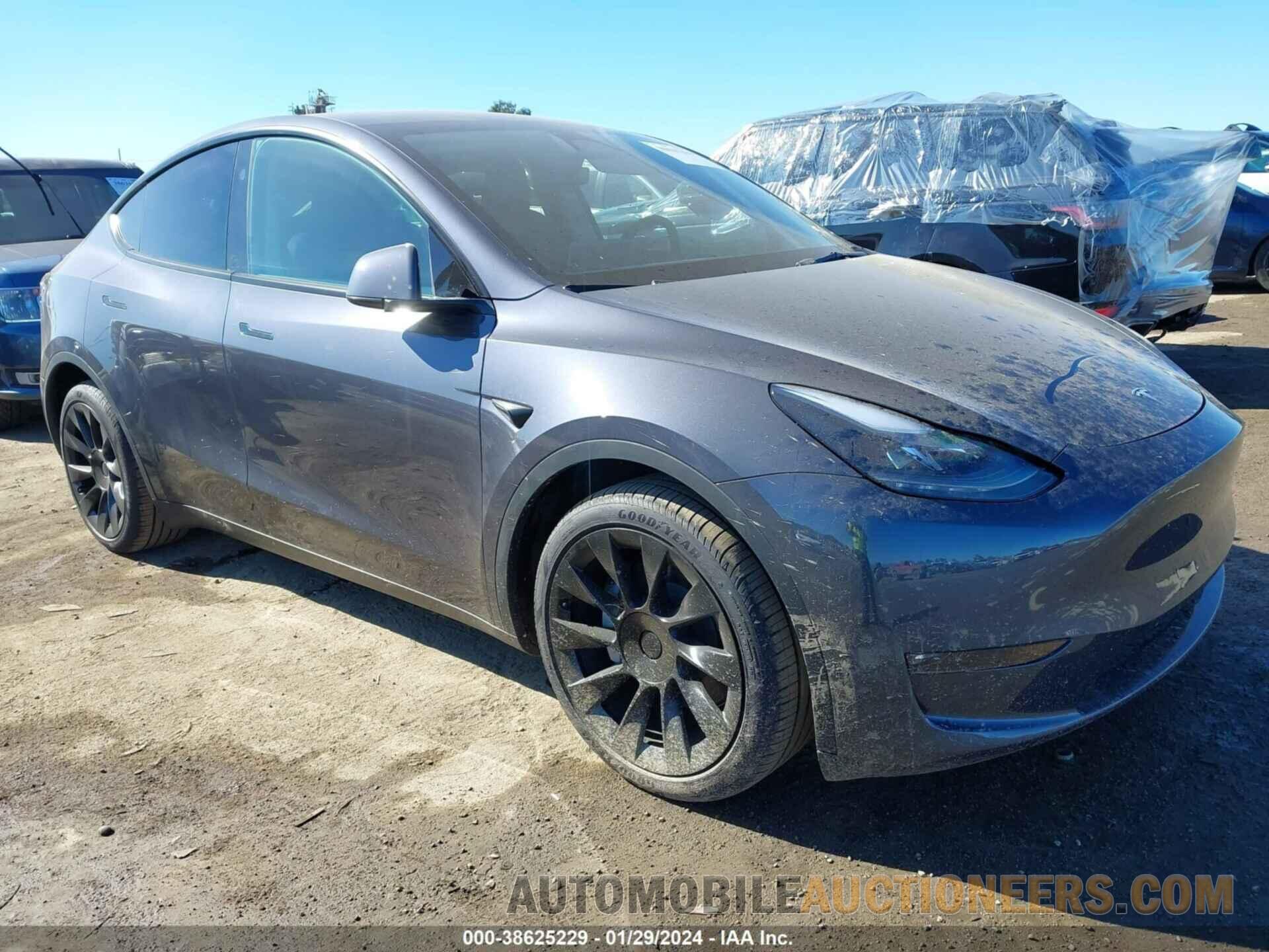 7SAYGDEE9PF925112 TESLA MODEL Y 2023