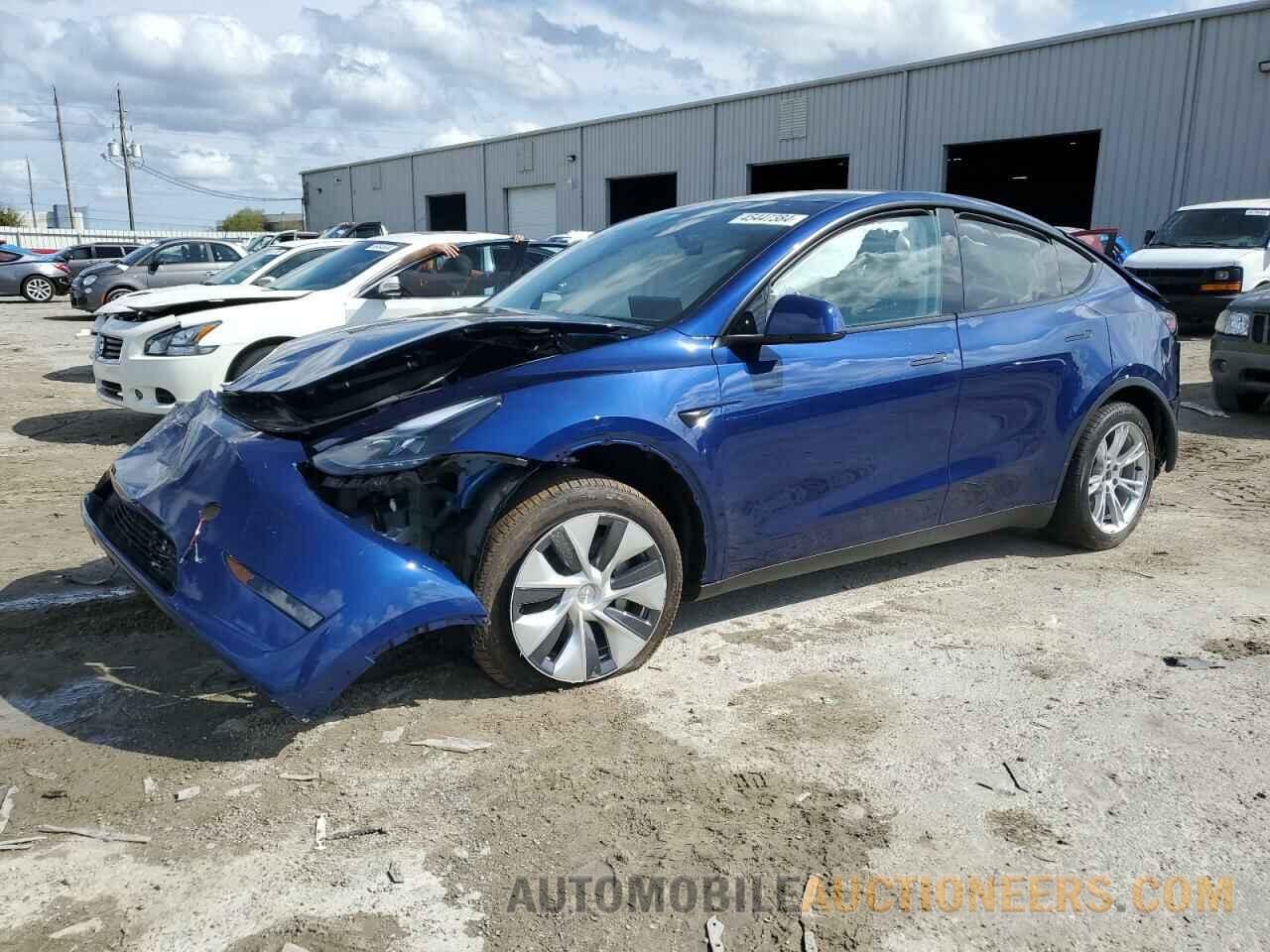 7SAYGDEE9RA220861 TESLA MODEL Y 2024