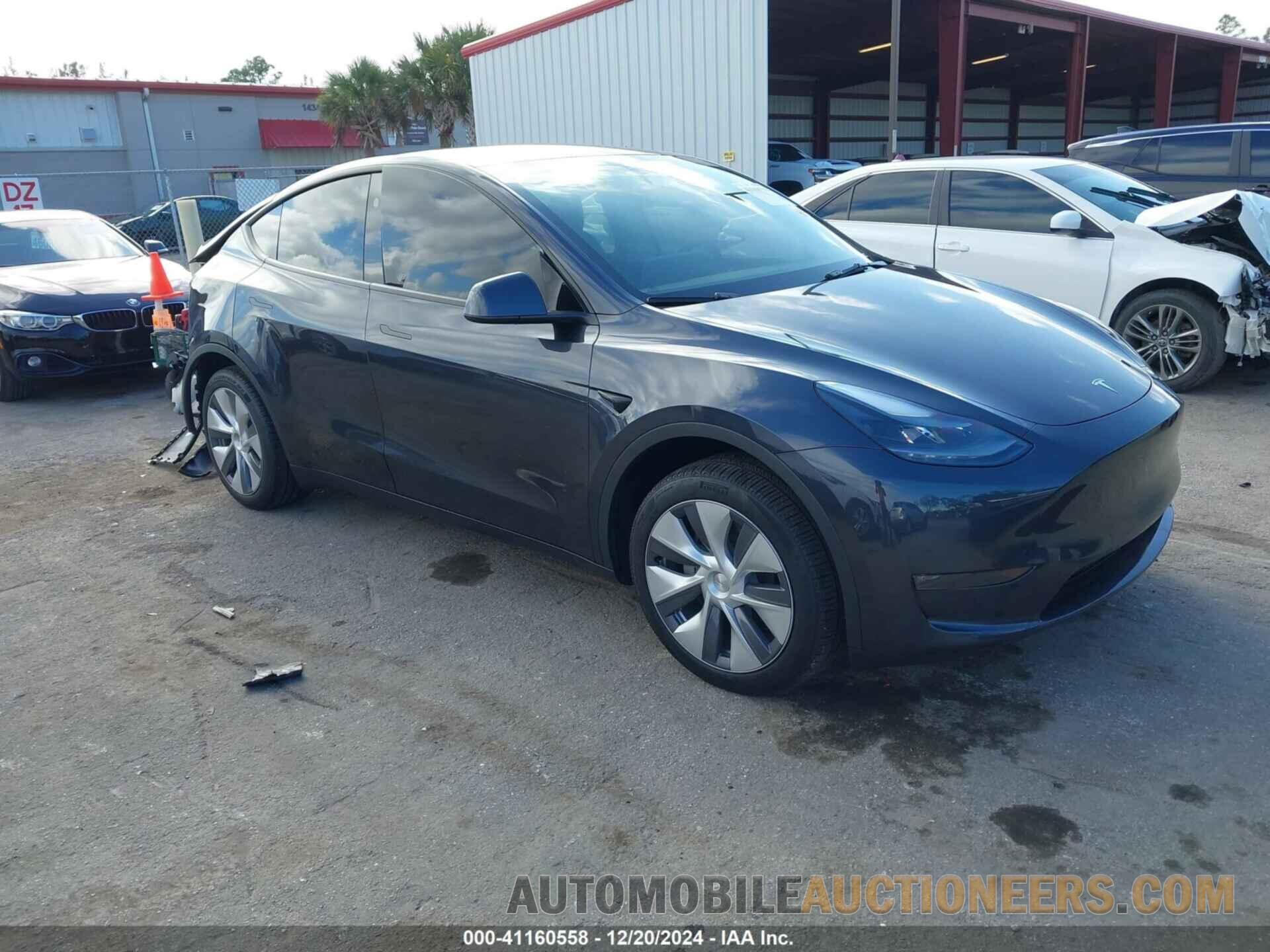 7SAYGDEE9RA228474 TESLA MODEL Y 2024