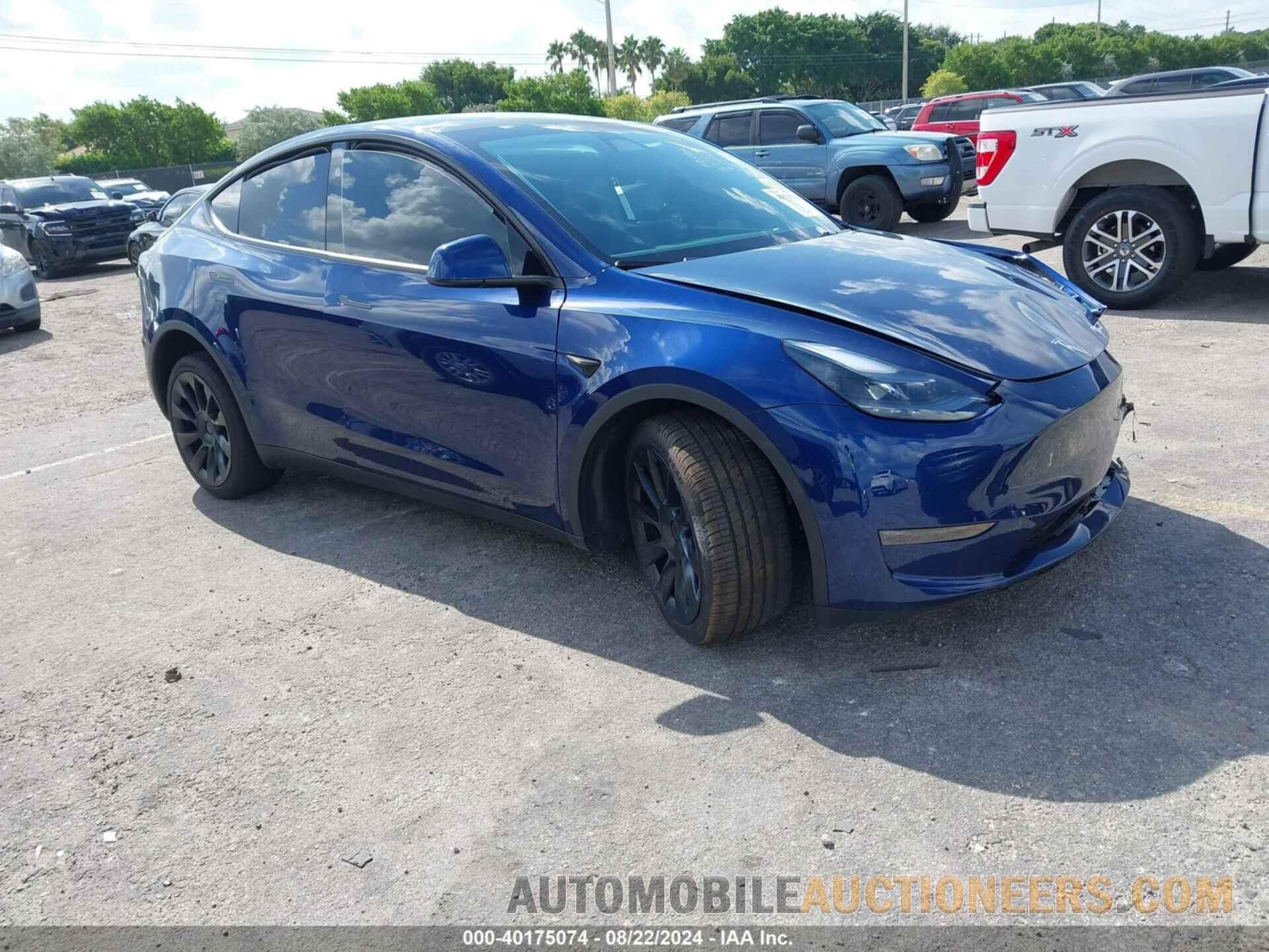 7SAYGDEE9RA245369 TESLA MODEL Y 2024