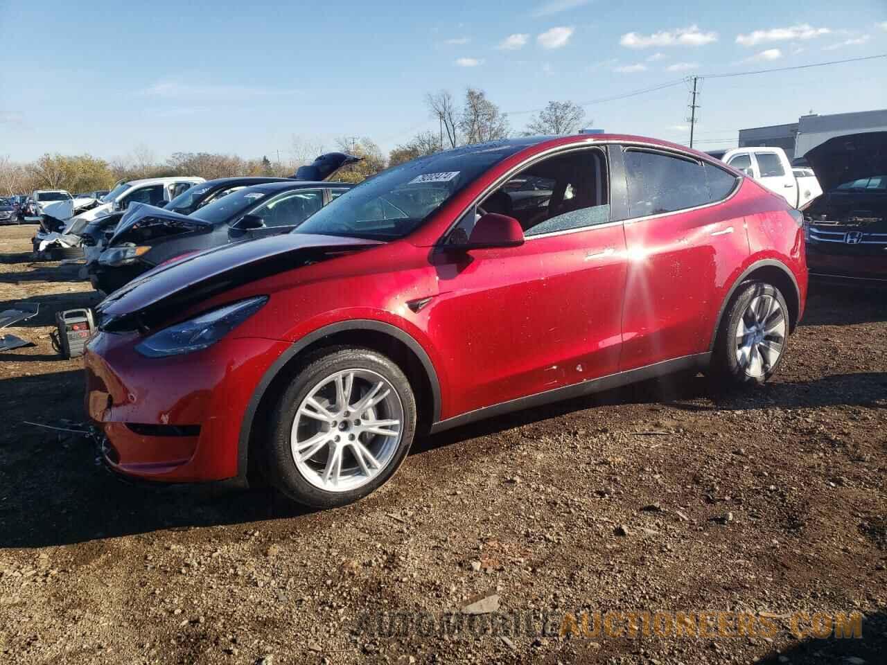 7SAYGDEE9RF025815 TESLA MODEL Y 2024