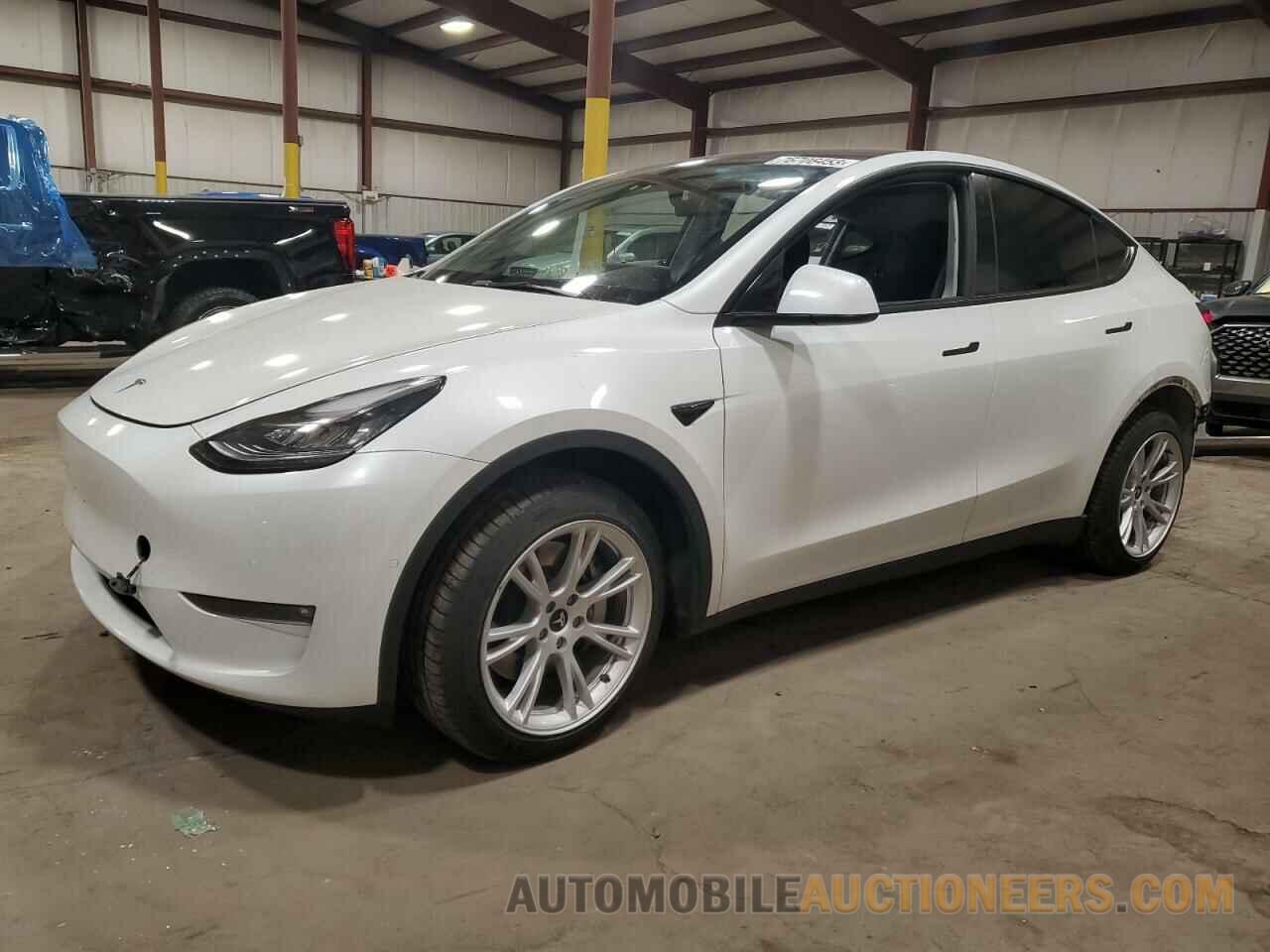 7SAYGDEEXNF307942 TESLA MODEL Y 2022