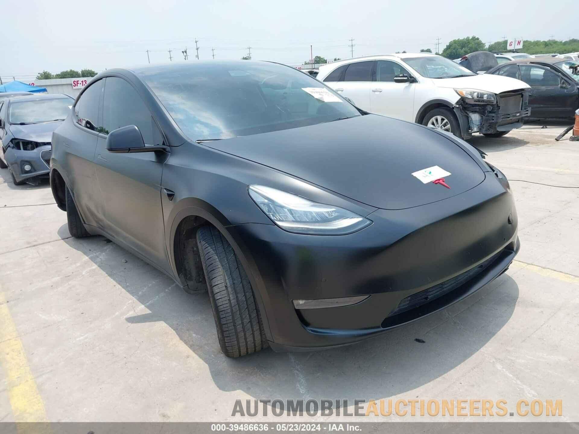 7SAYGDEEXNF318973 TESLA MODEL Y 2022