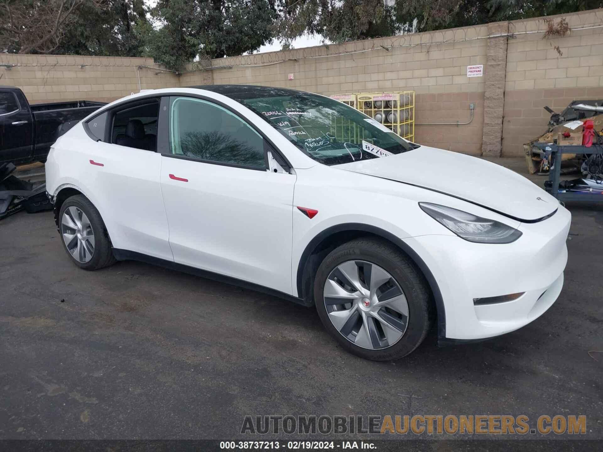 7SAYGDEEXNF365565 TESLA MODEL Y 2022