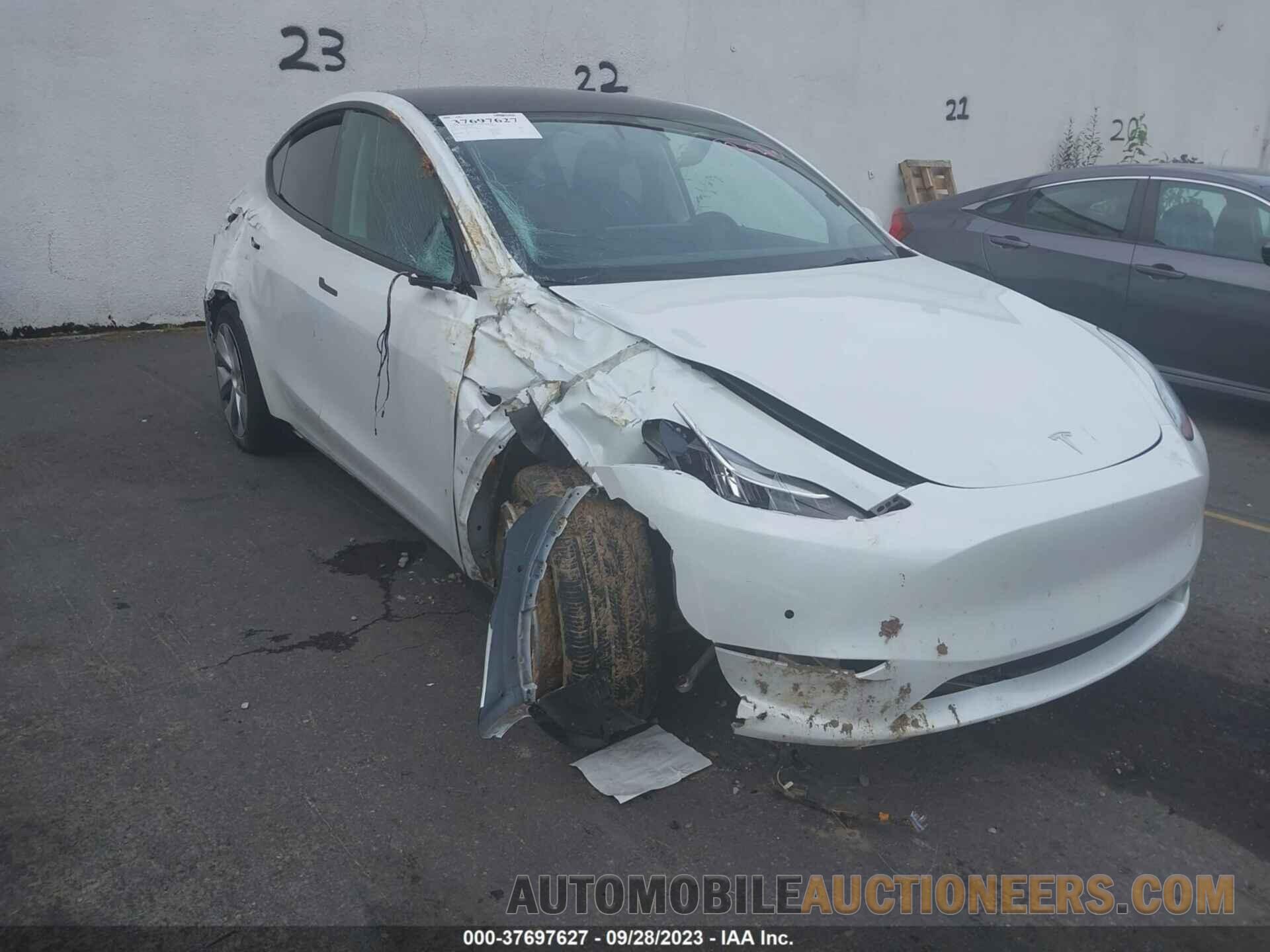 7SAYGDEEXNF367106 TESLA MODEL Y 2022