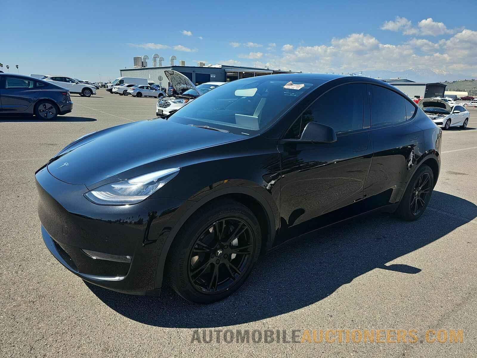 7SAYGDEEXNF370121 Tesla Mo 2022