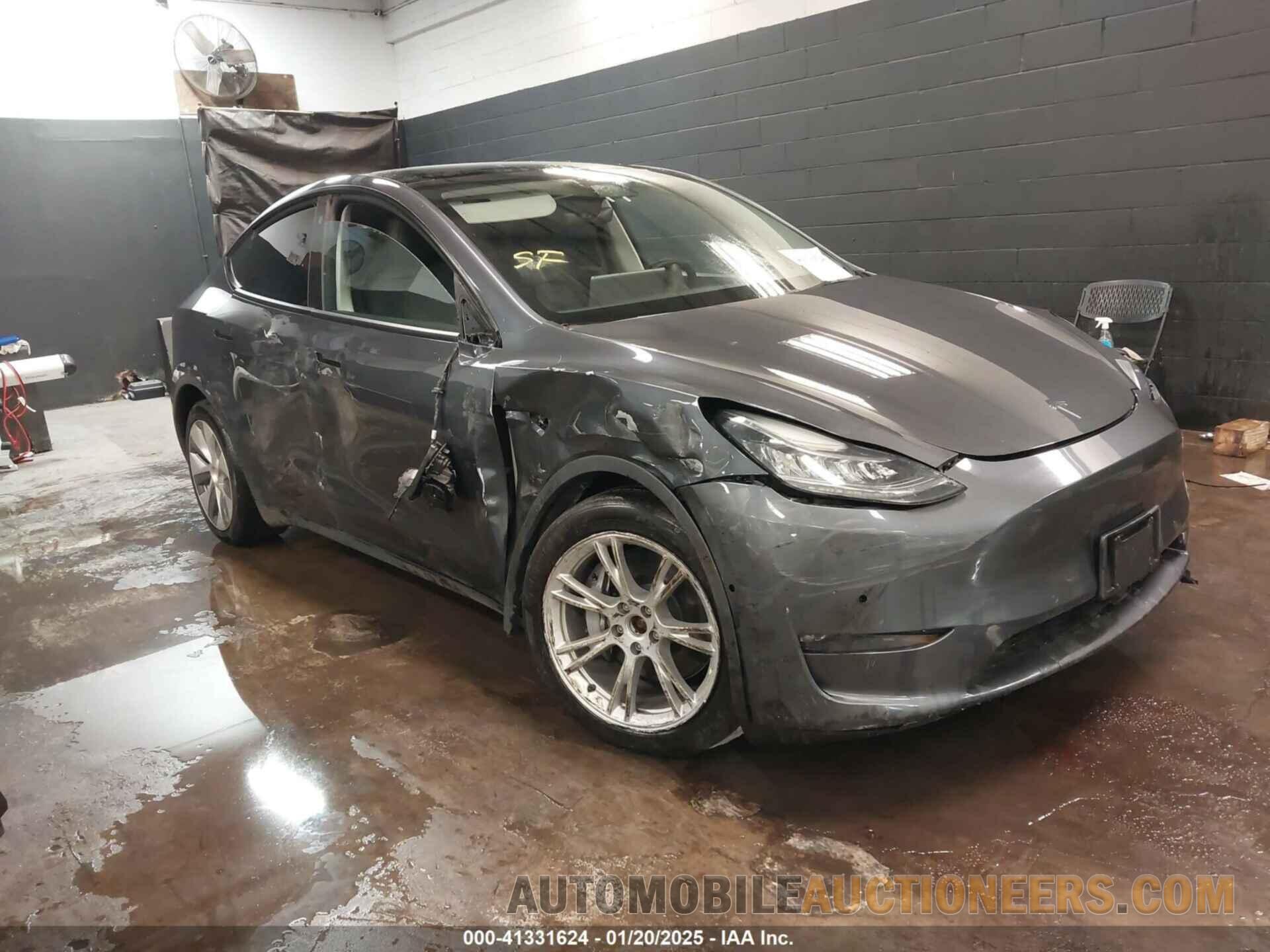 7SAYGDEEXNF423142 TESLA MODEL Y 2022