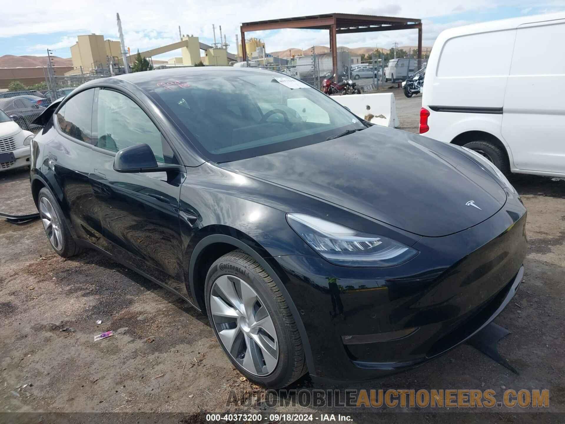 7SAYGDEEXNF444878 TESLA MODEL Y 2022