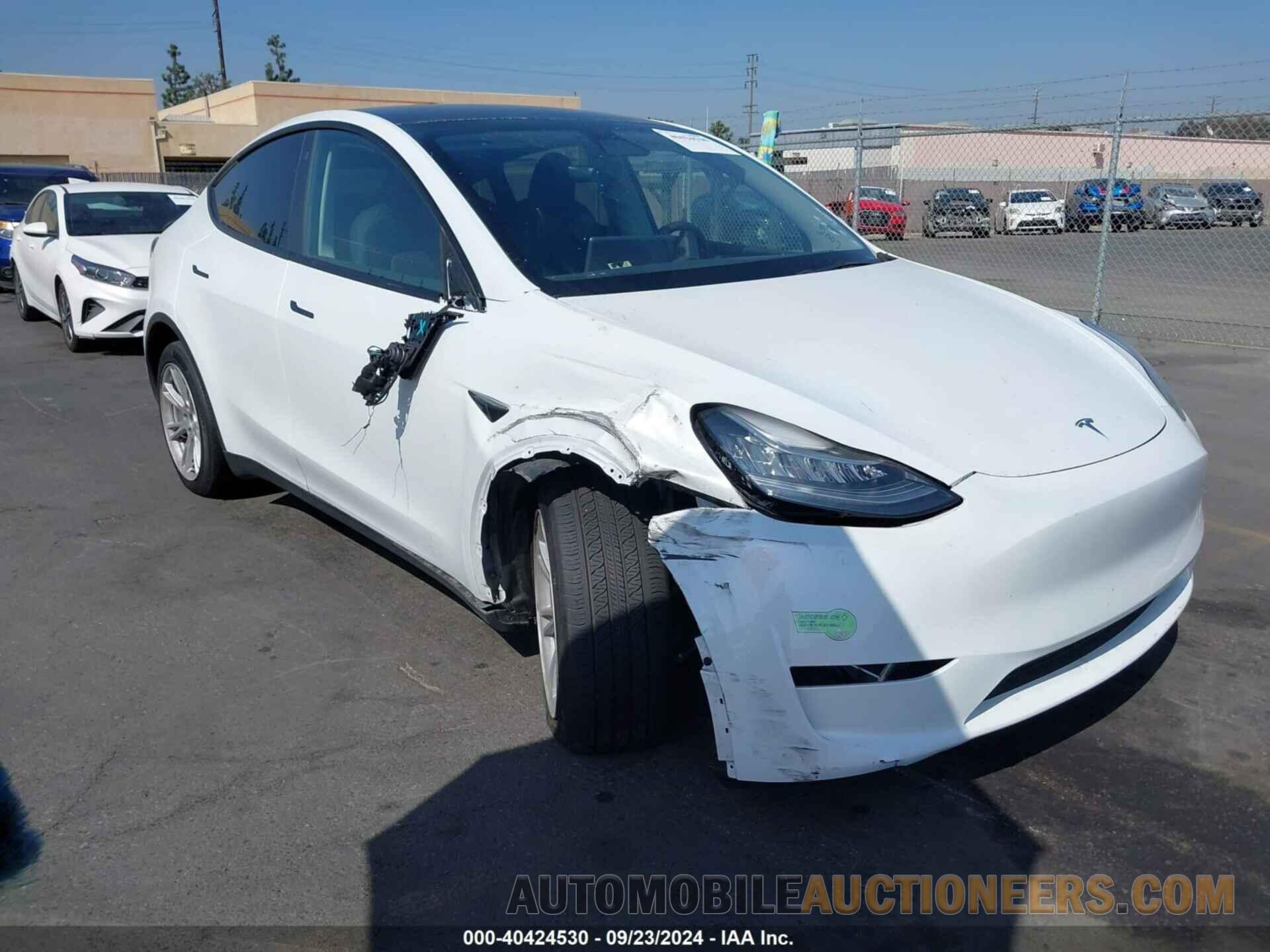 7SAYGDEEXPA083359 TESLA MODEL Y 2023