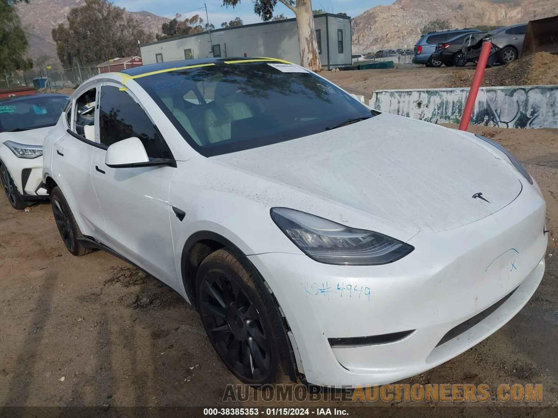 7SAYGDEEXPA101200 TESLA MODEL Y 2023